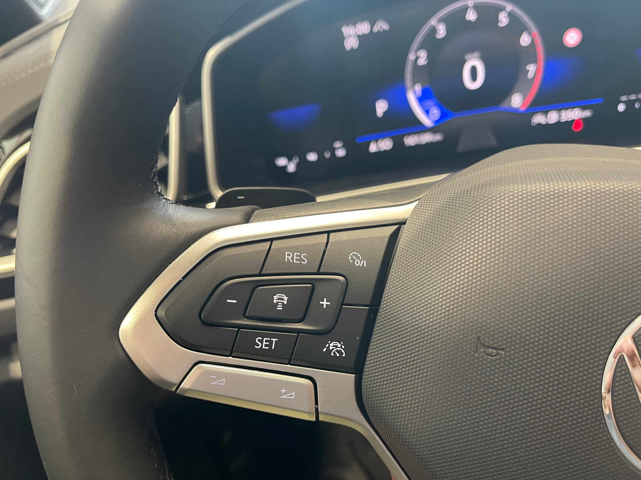 listing desktop thumbnail image 21