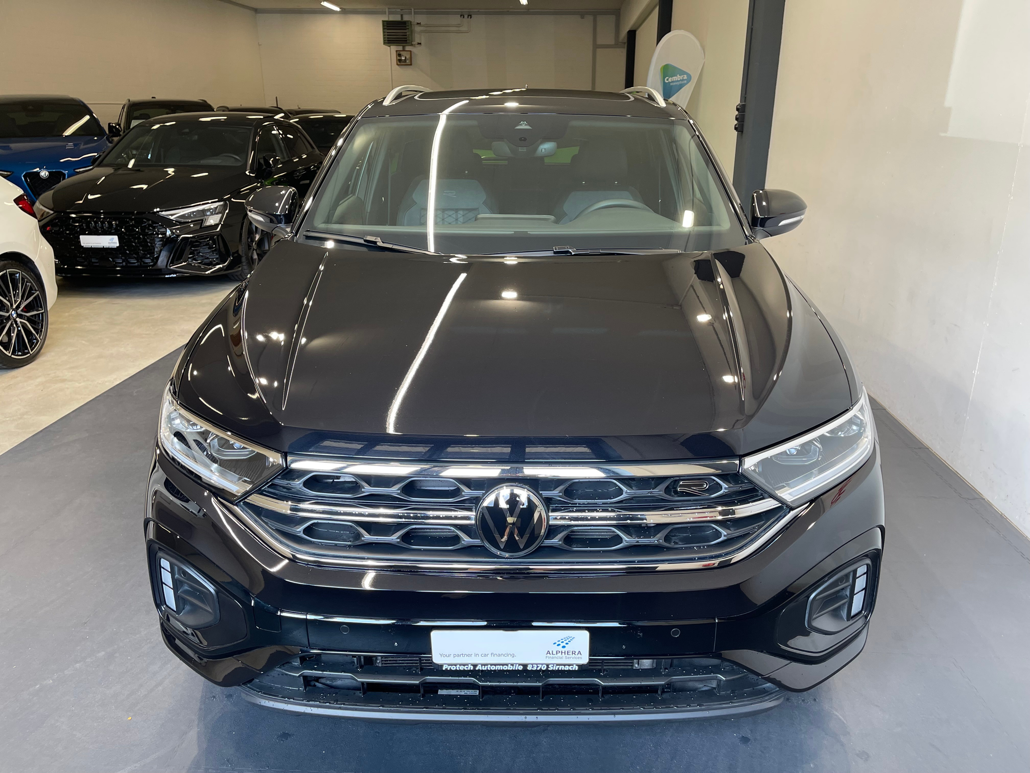 listing desktop thumbnail image 6