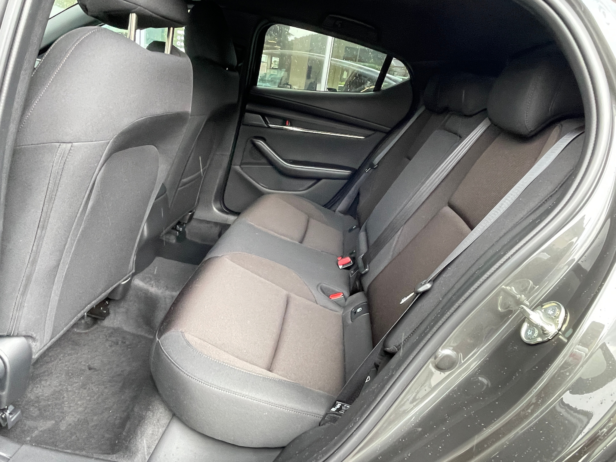 listing desktop thumbnail image 7