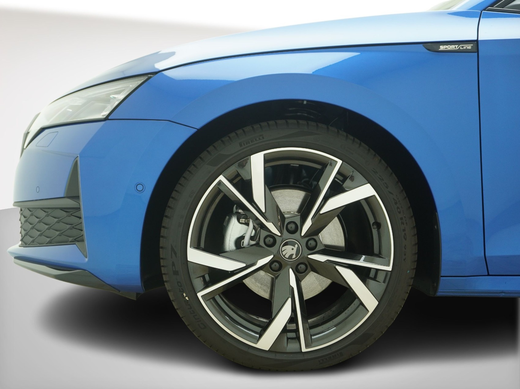 listing desktop thumbnail image 9