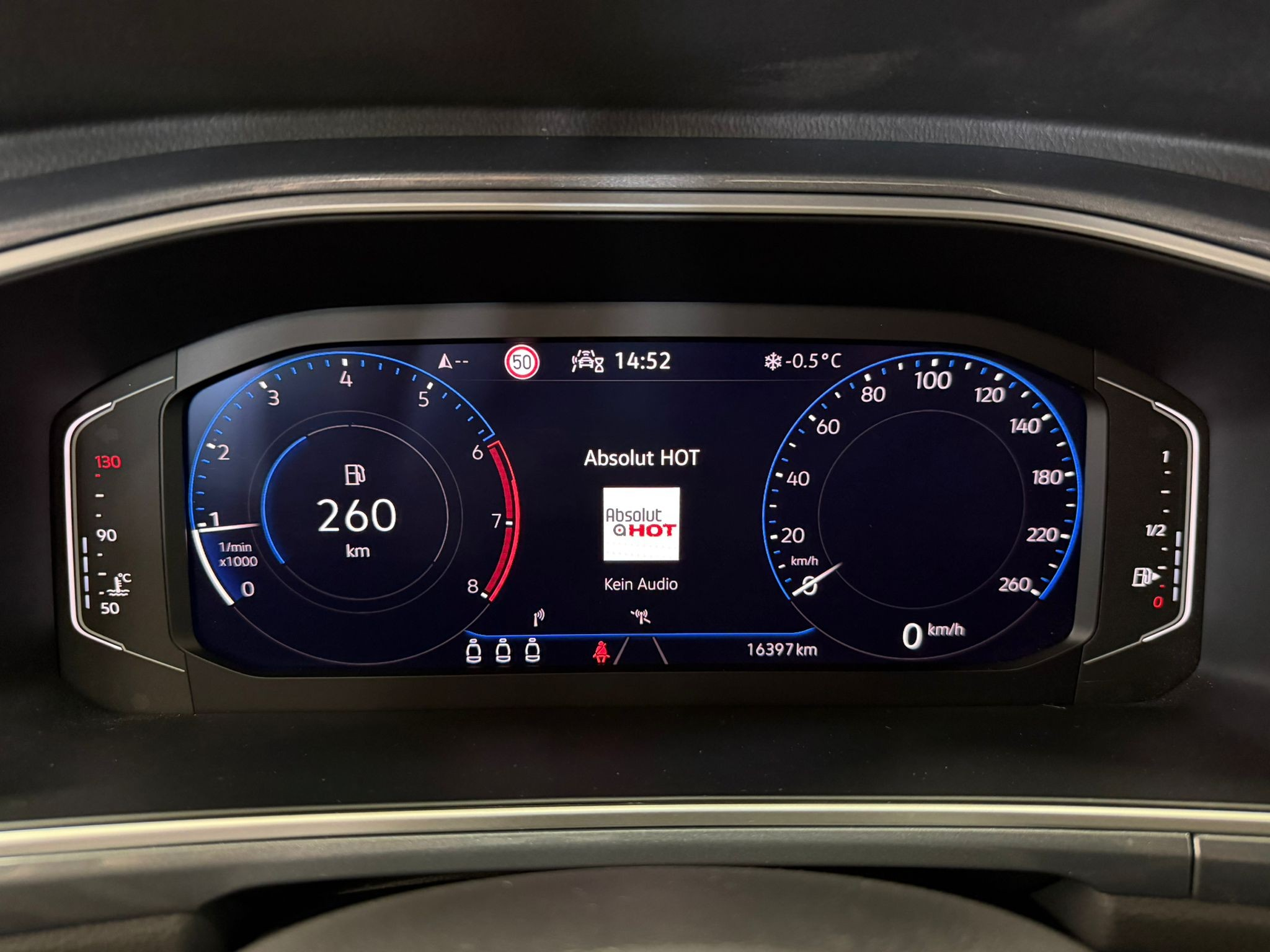 listing desktop thumbnail image 10