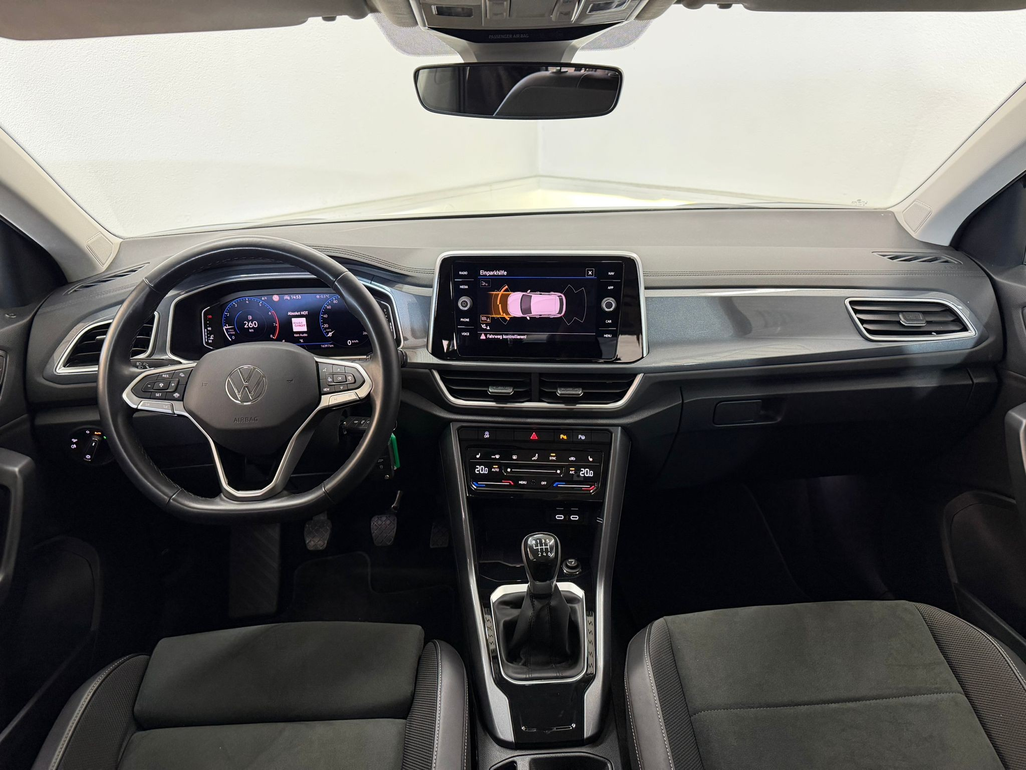 listing desktop thumbnail image 9