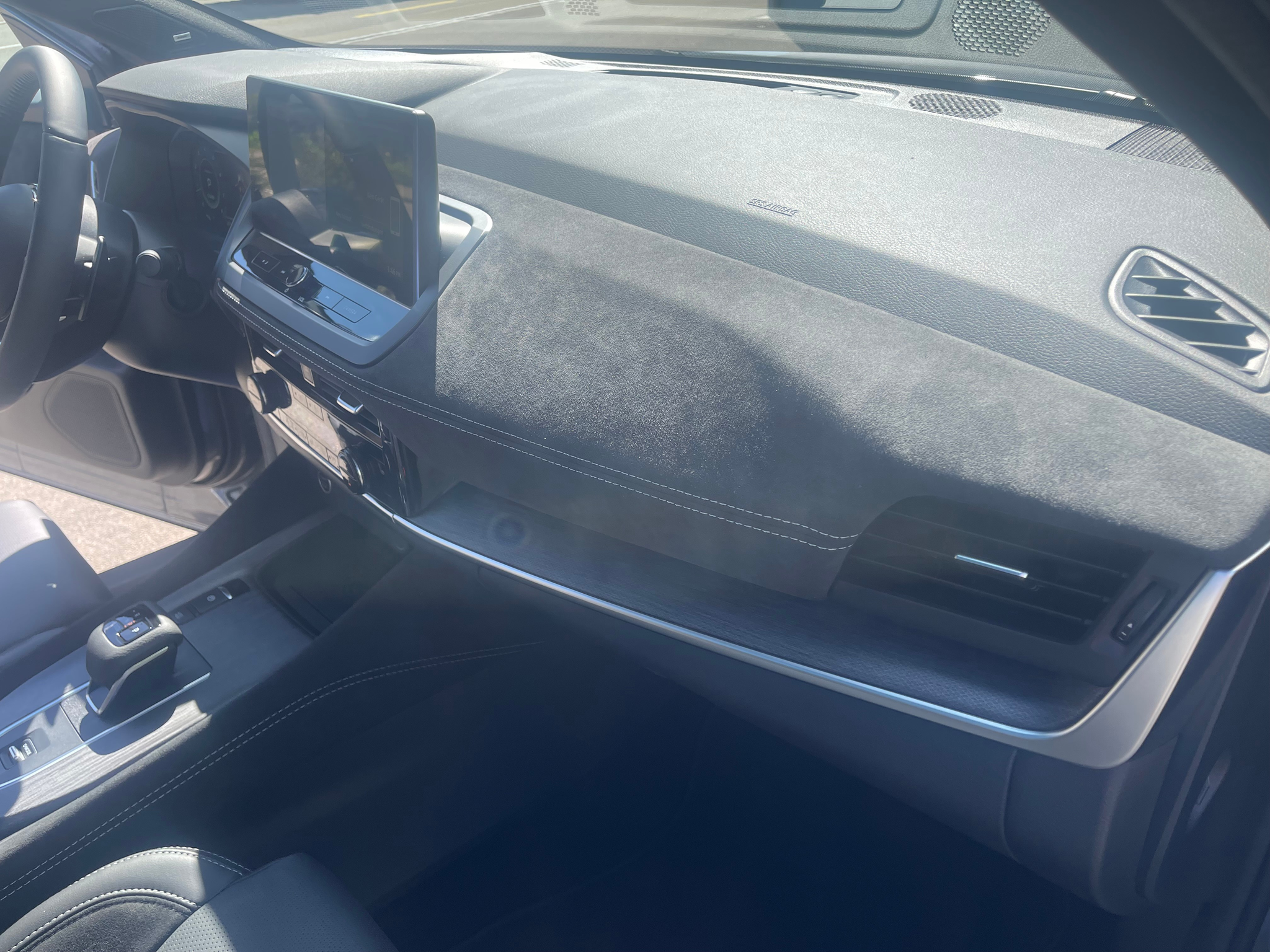 listing desktop thumbnail image 17