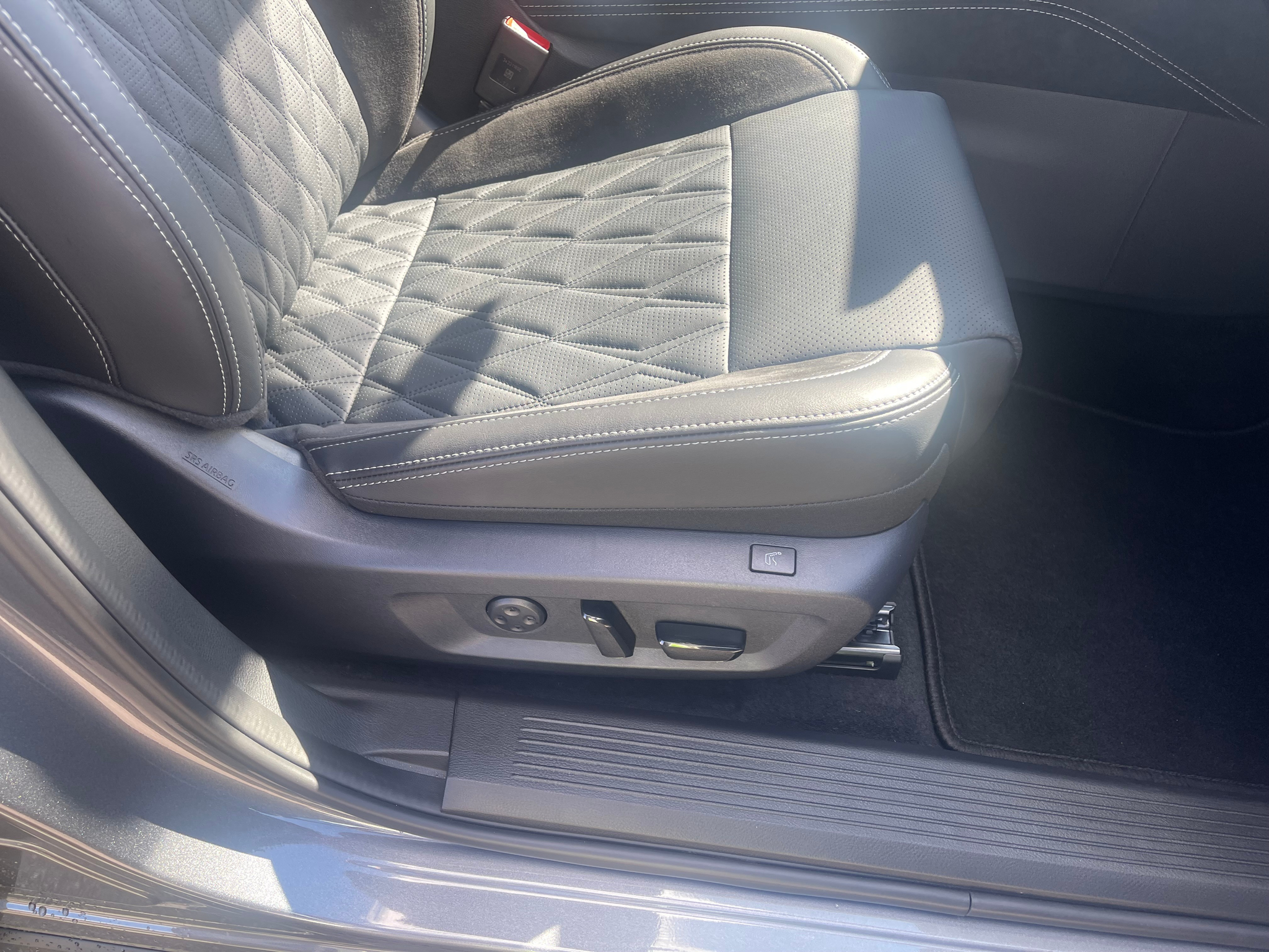 listing desktop thumbnail image 18