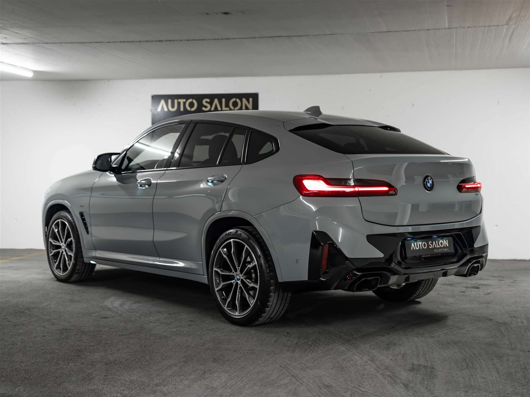 listing desktop thumbnail image 3