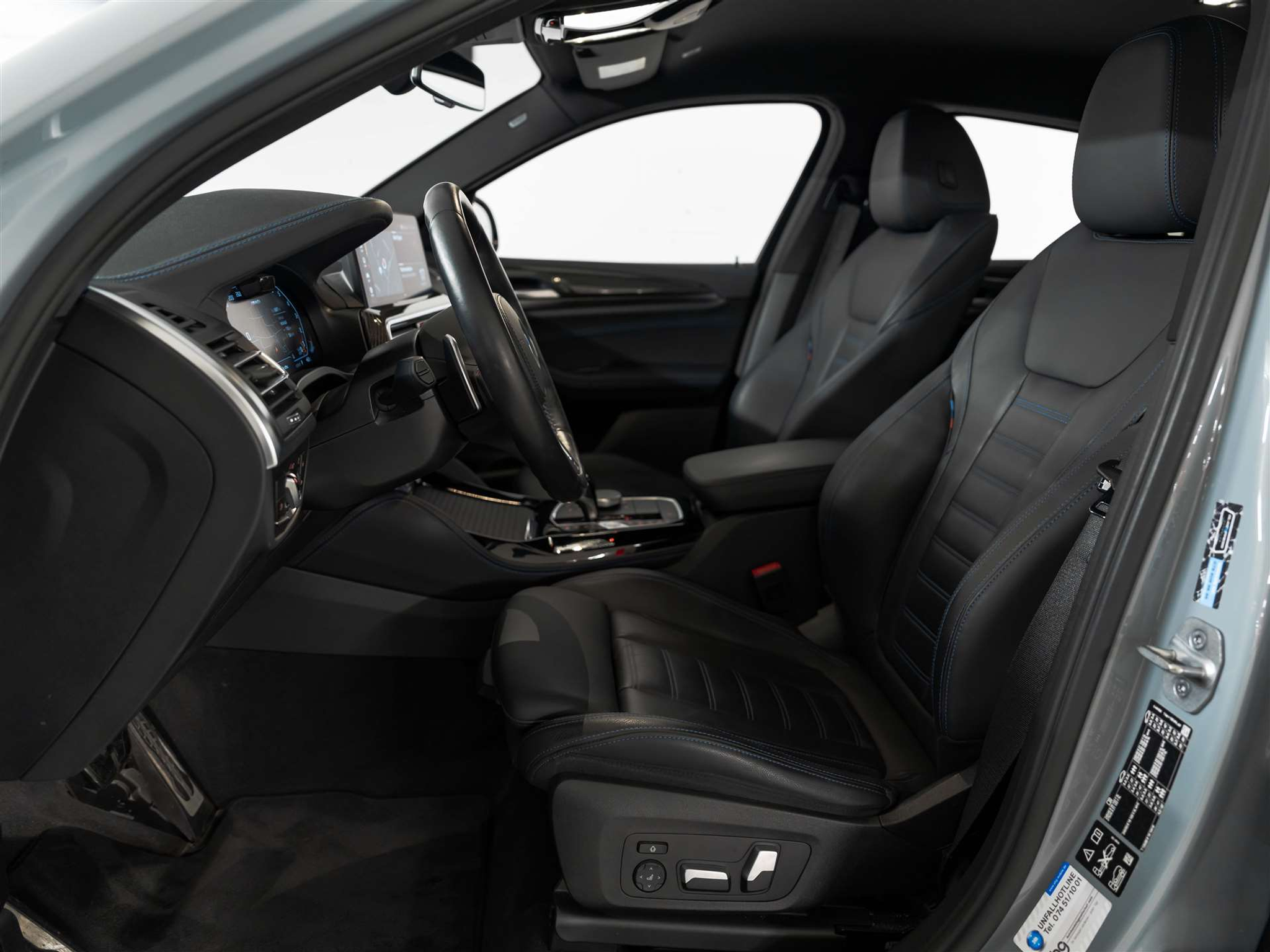 listing desktop thumbnail image 10