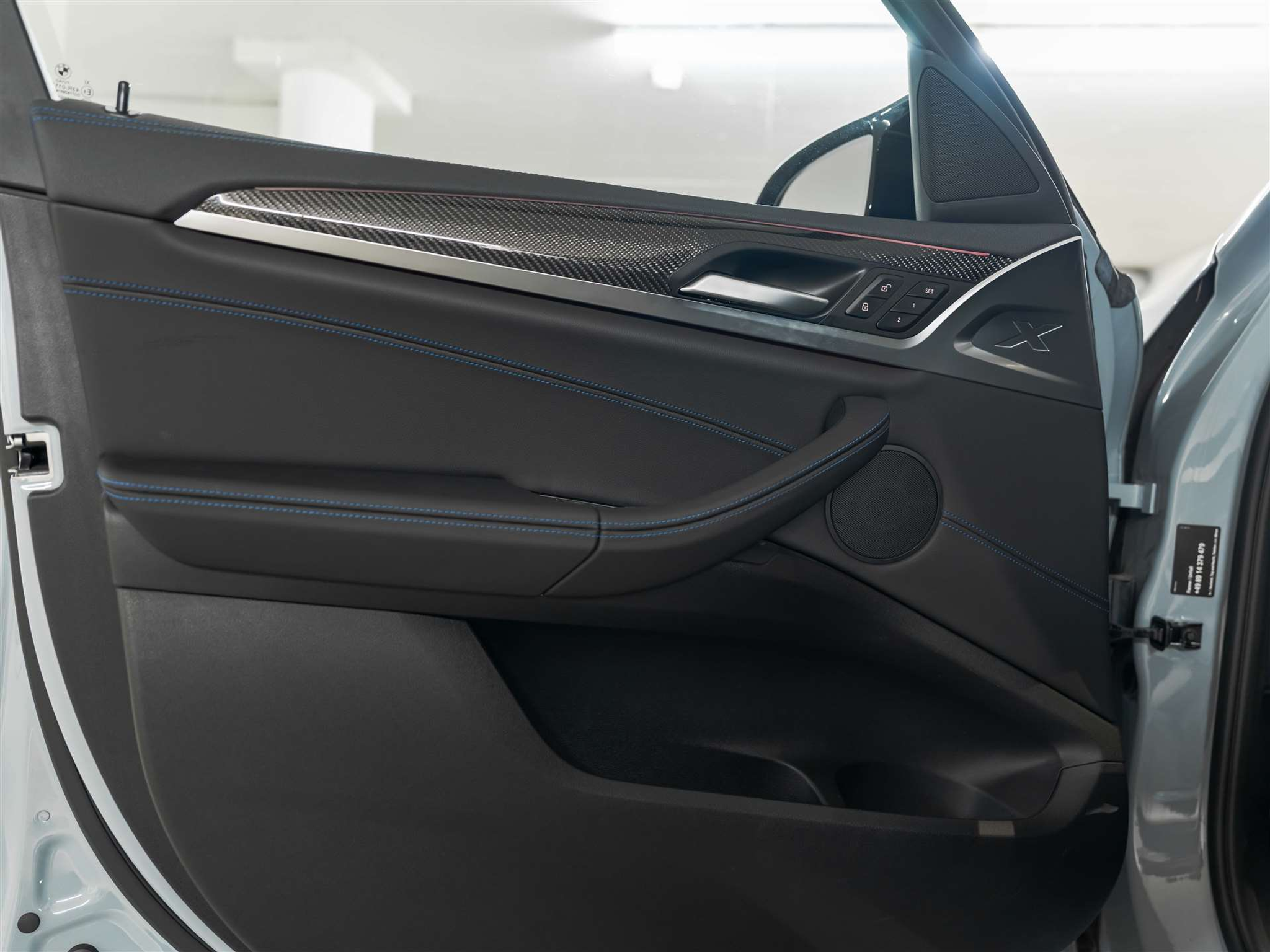 listing desktop thumbnail image 22