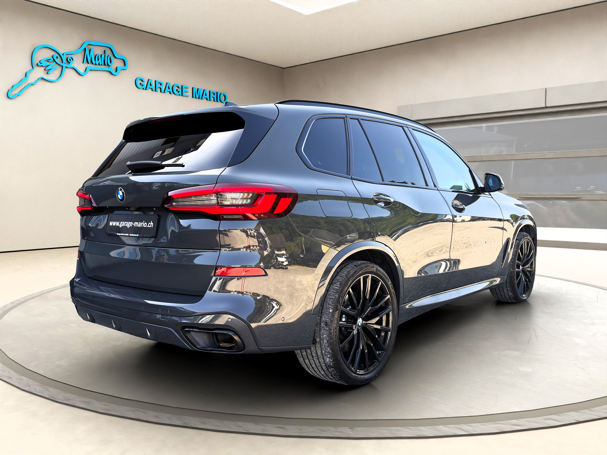 listing desktop thumbnail image 4