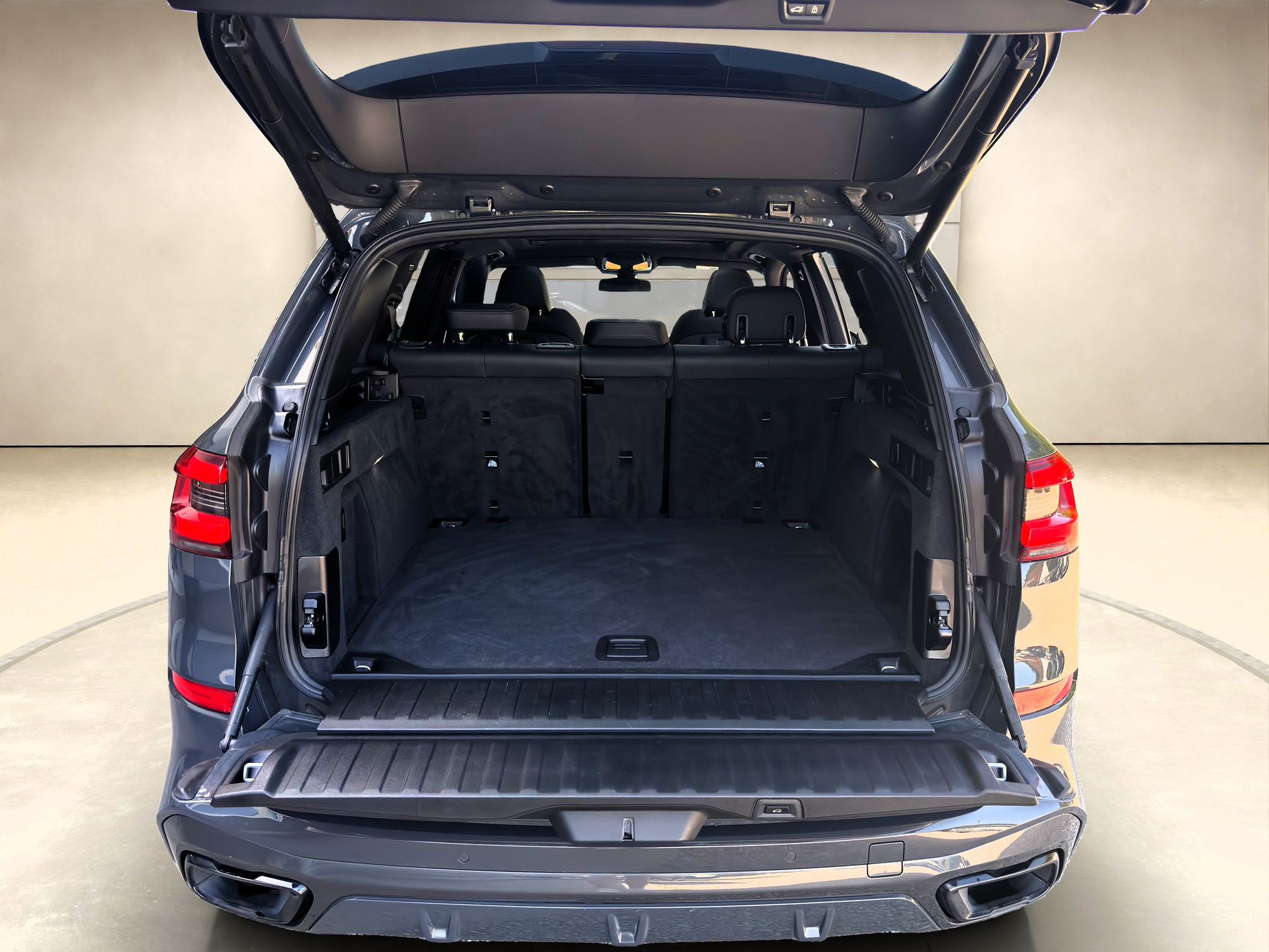 listing desktop thumbnail image 15