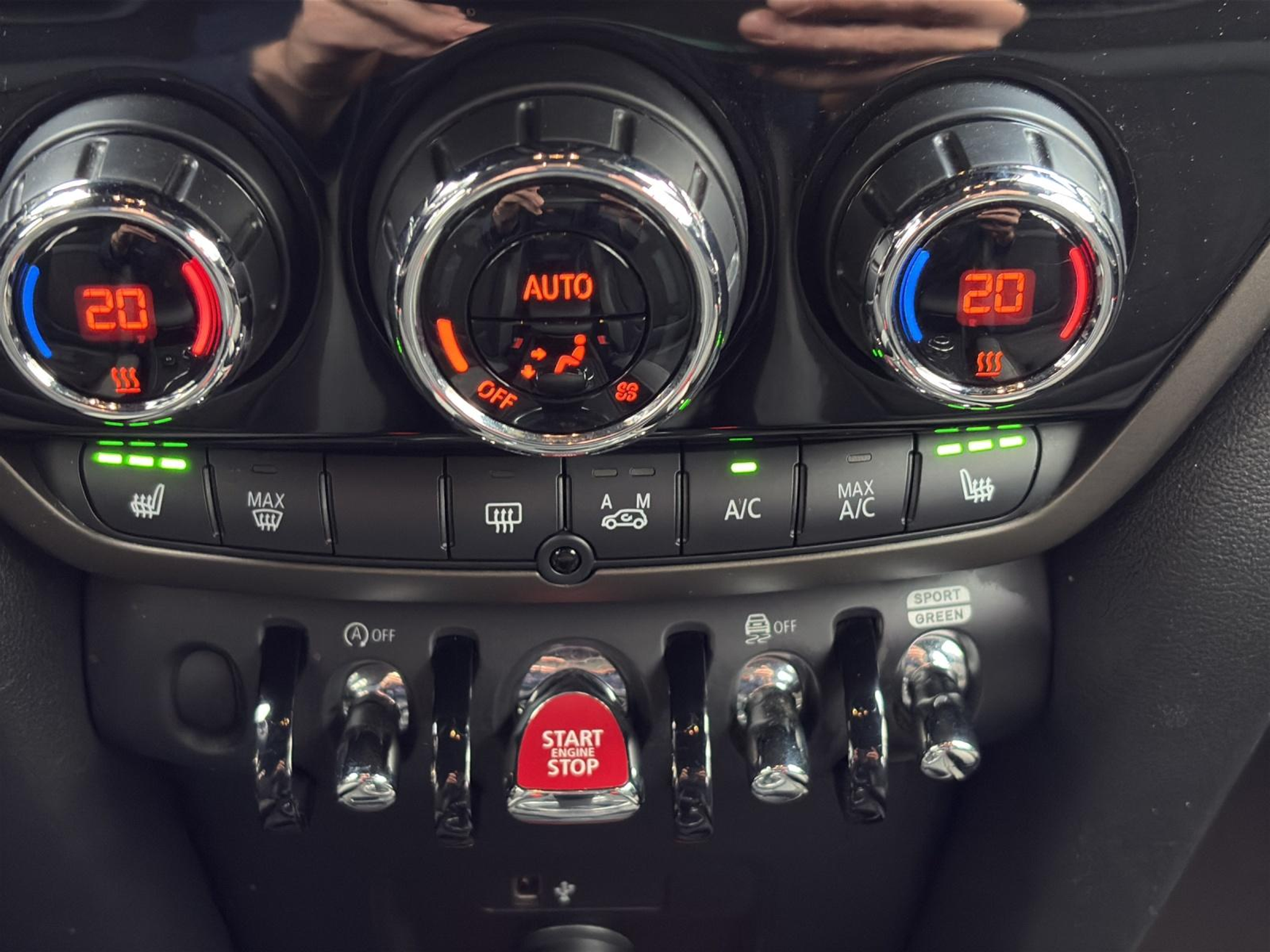 listing desktop thumbnail image 17