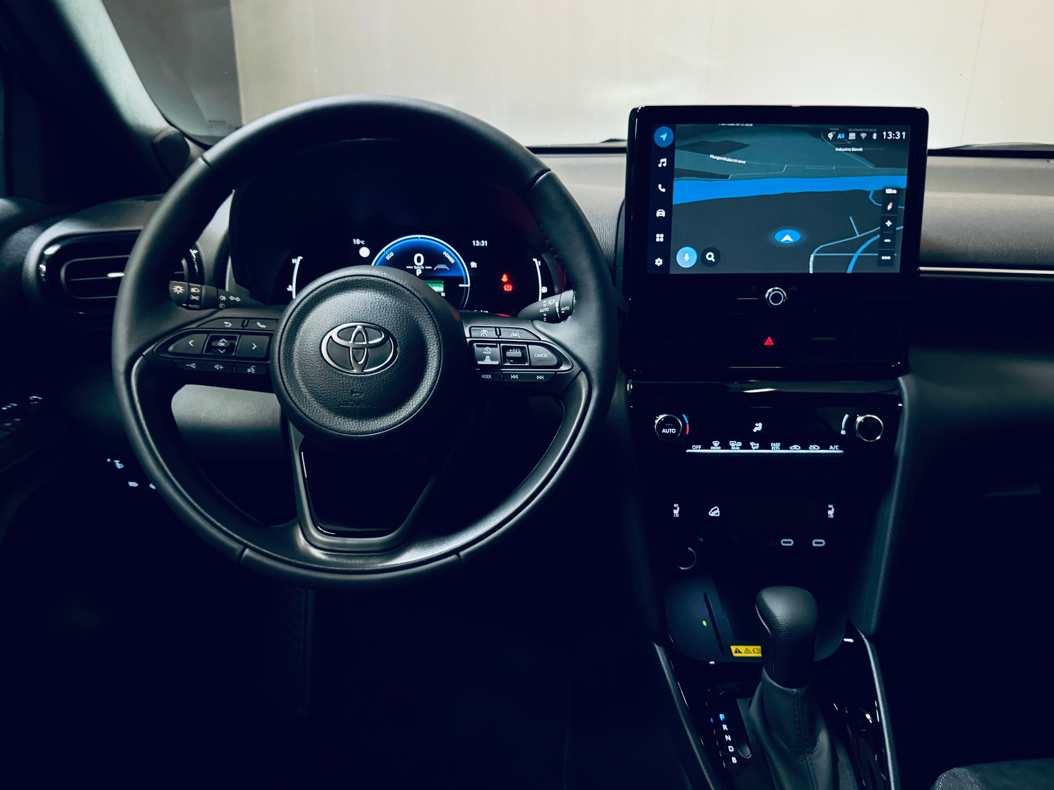 listing desktop thumbnail image 18