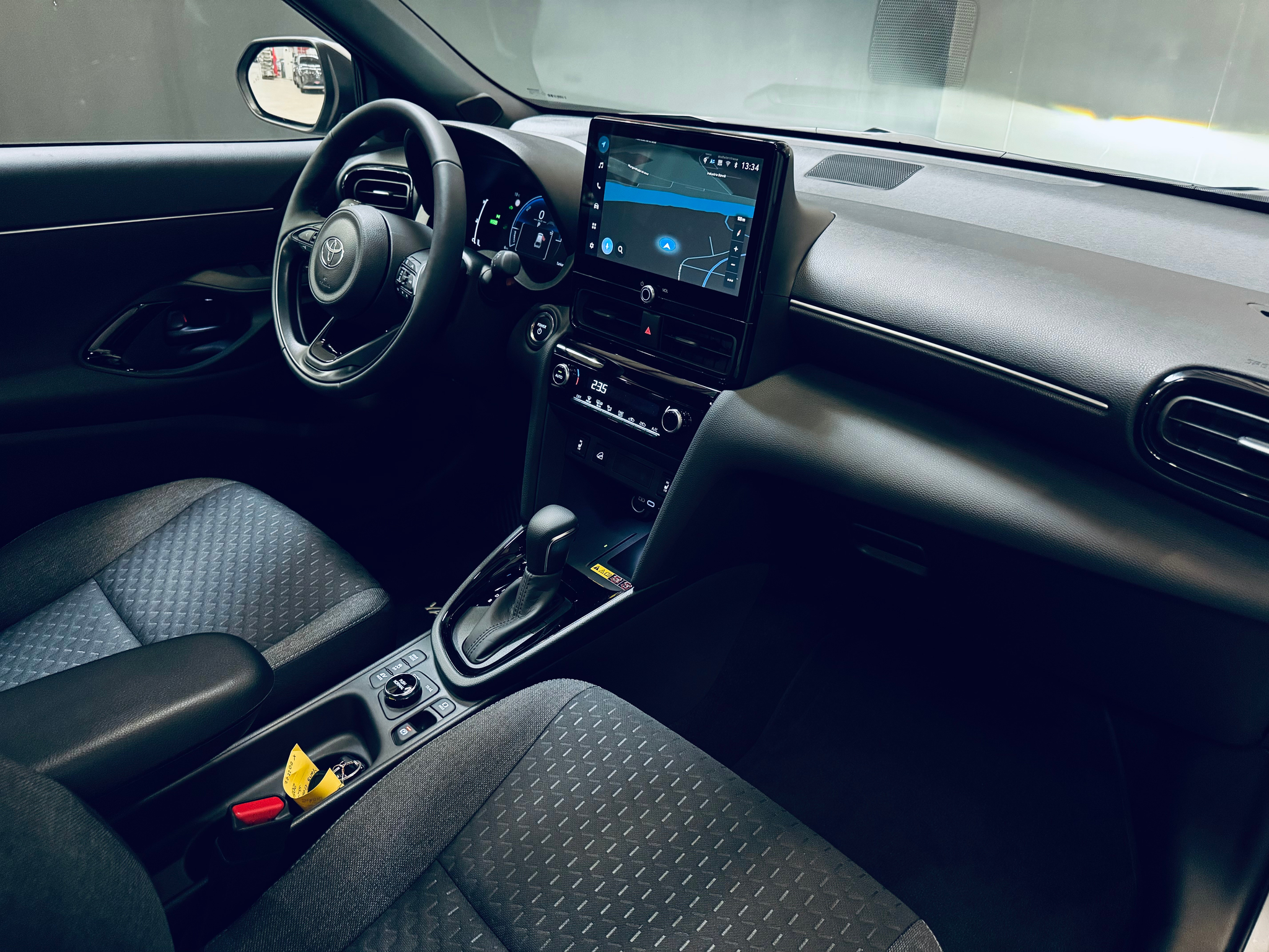 listing desktop thumbnail image 16