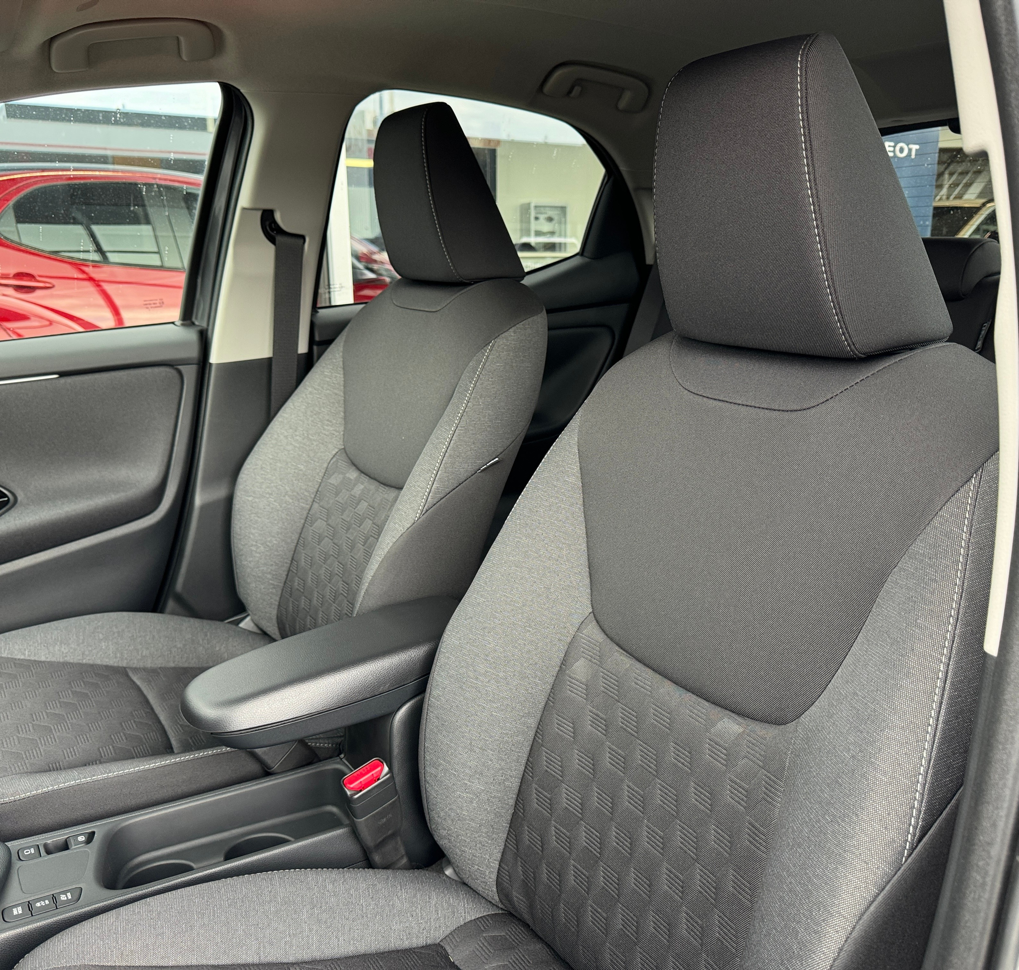 listing desktop thumbnail image 9