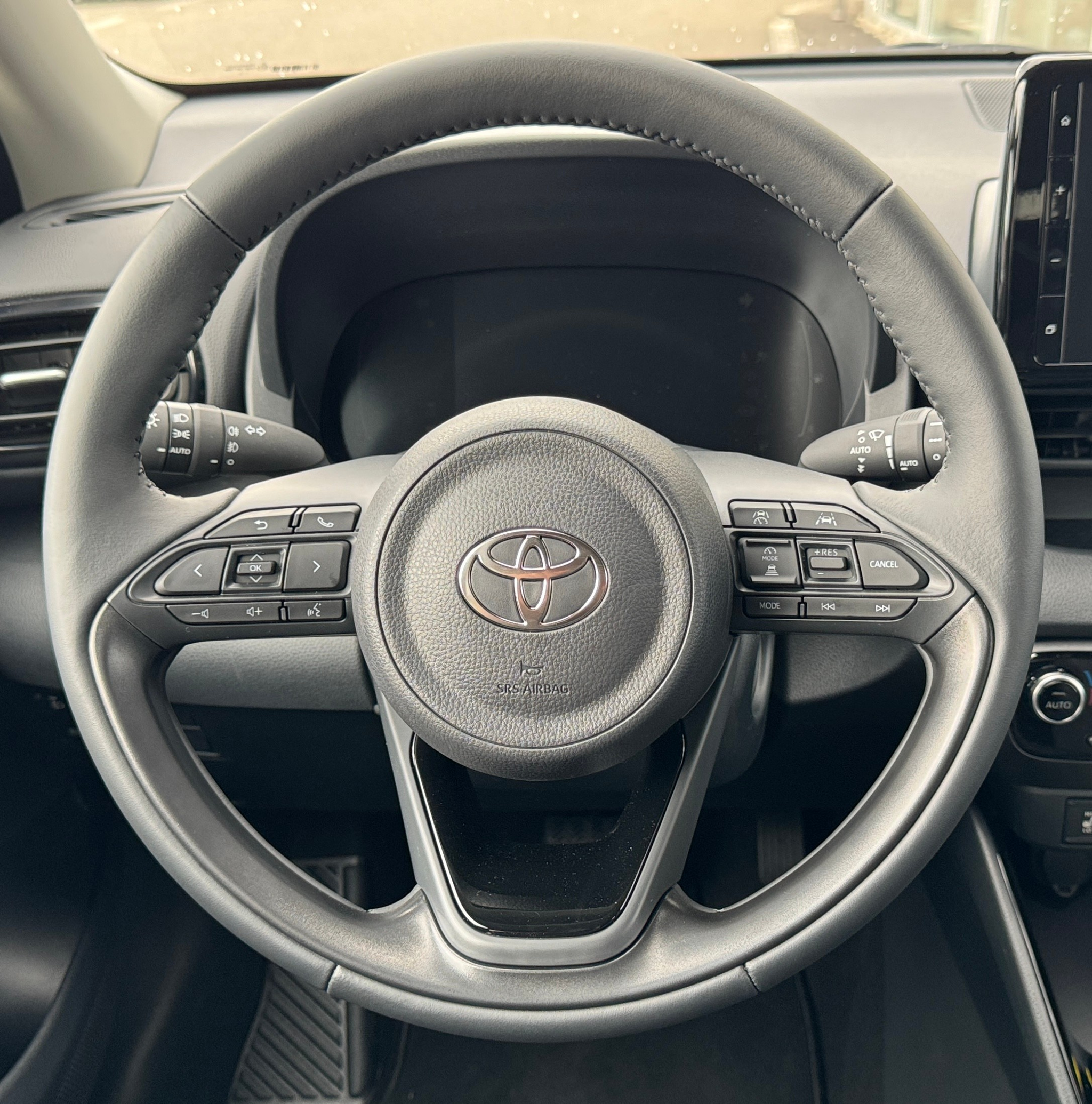 listing desktop thumbnail image 14