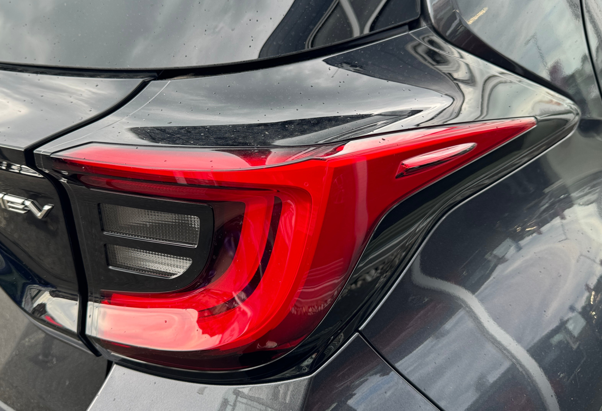 listing desktop thumbnail image 8