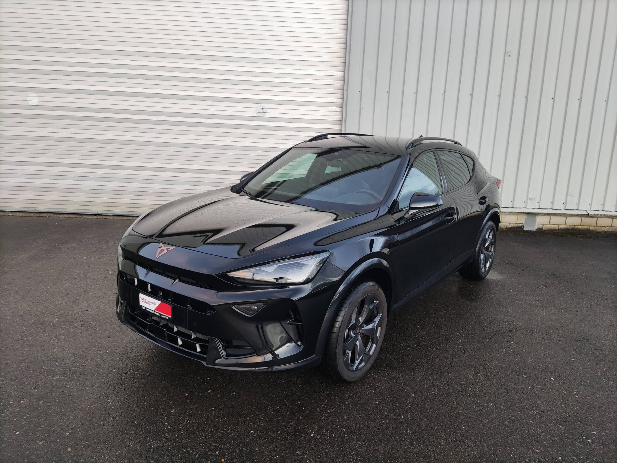 listing desktop thumbnail image 5