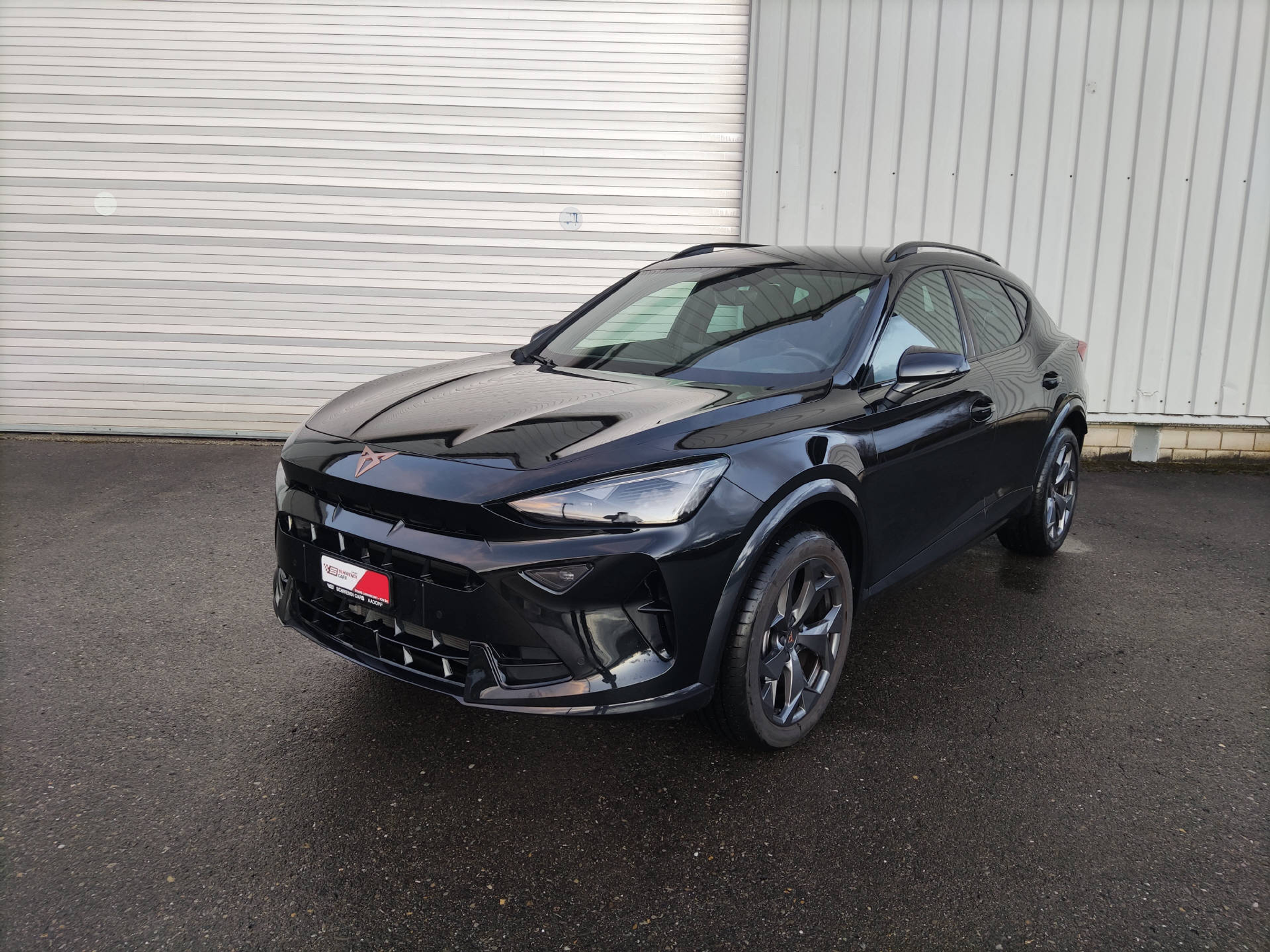 listing desktop thumbnail image 15