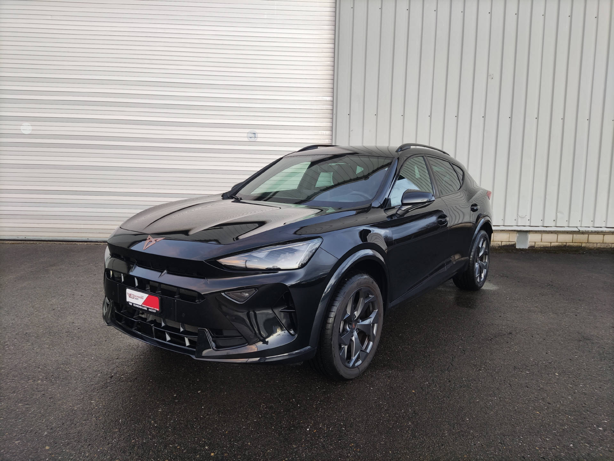 listing desktop thumbnail image 2