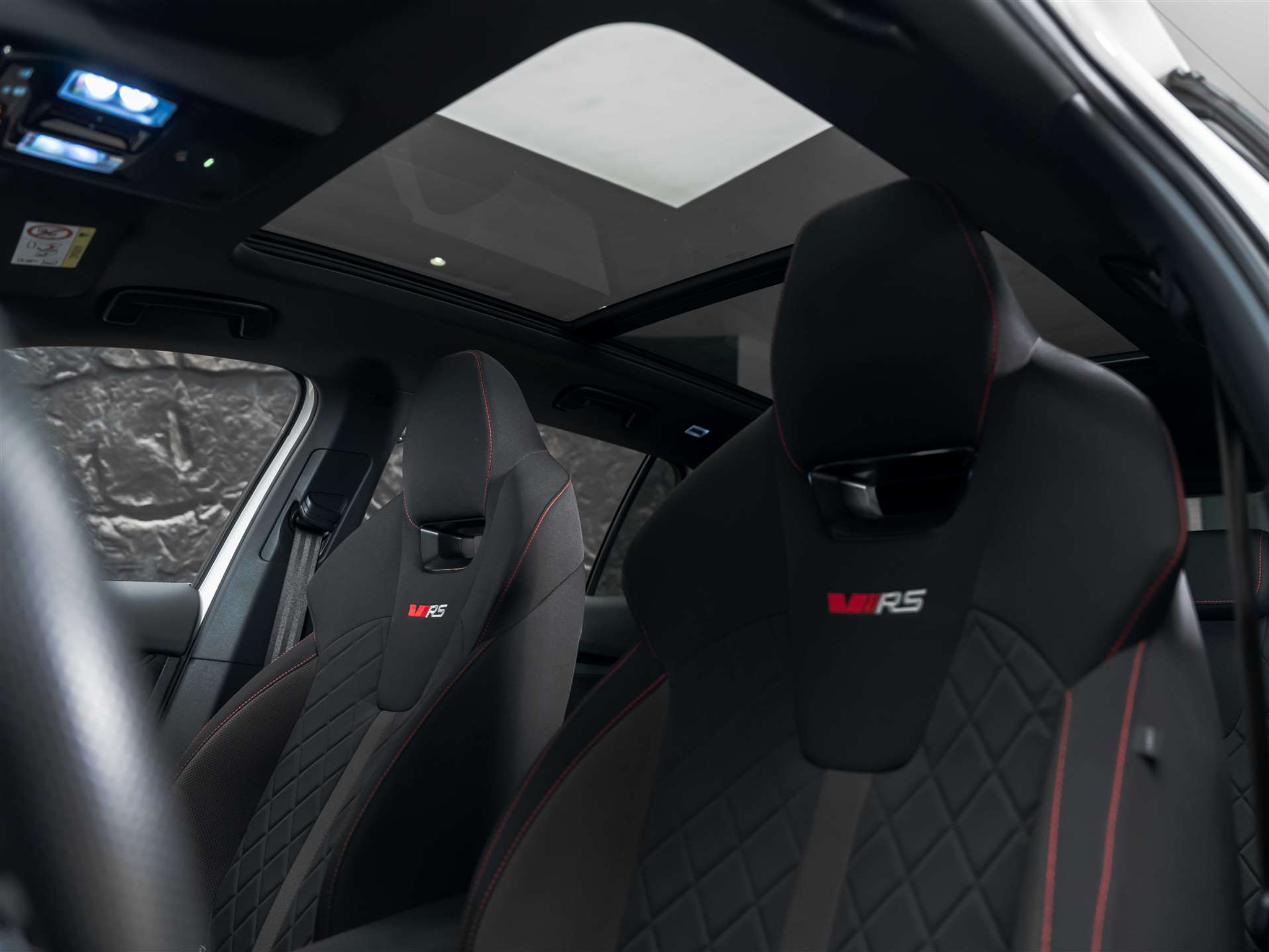 listing desktop thumbnail image 11