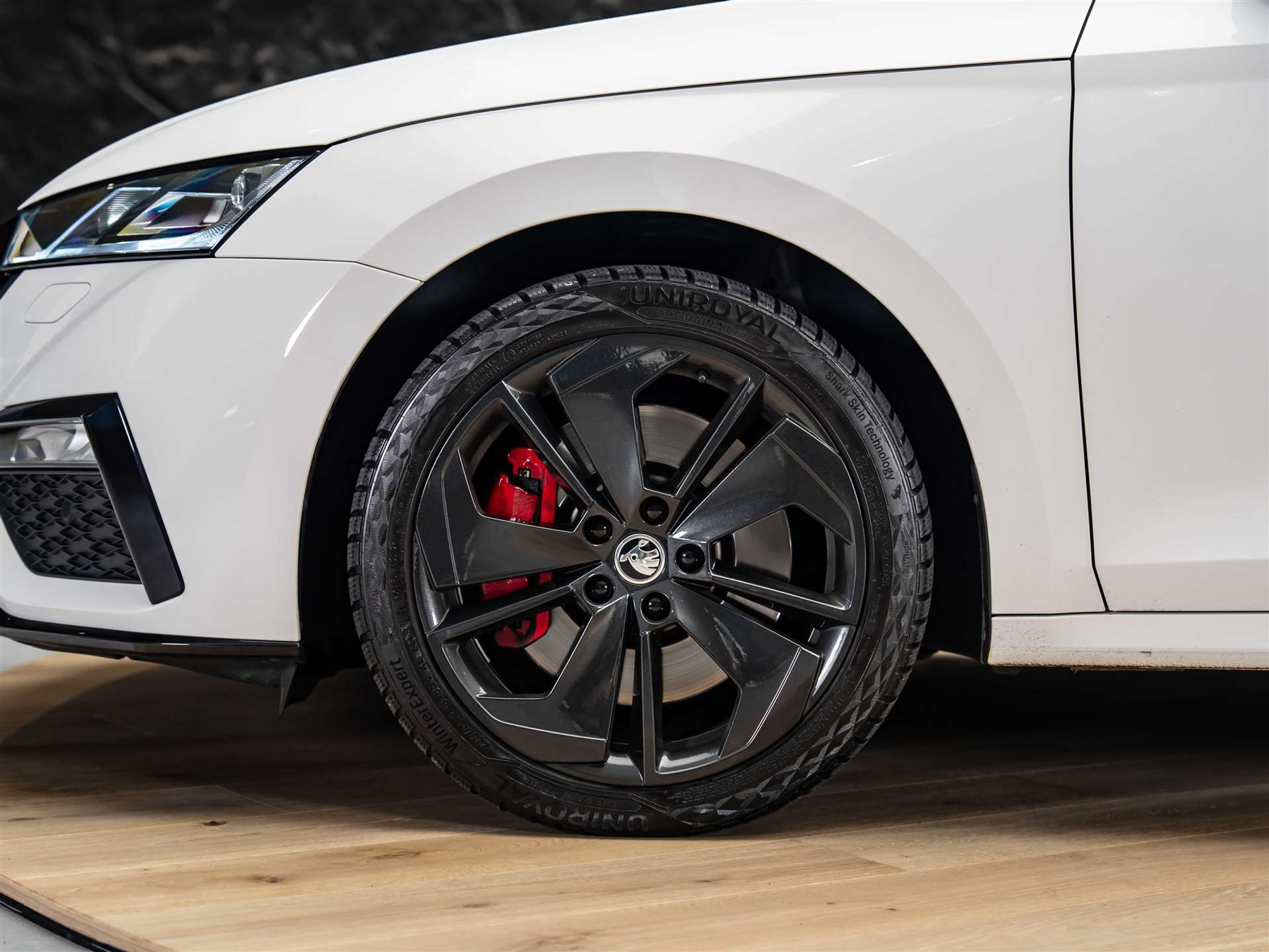 listing desktop thumbnail image 20