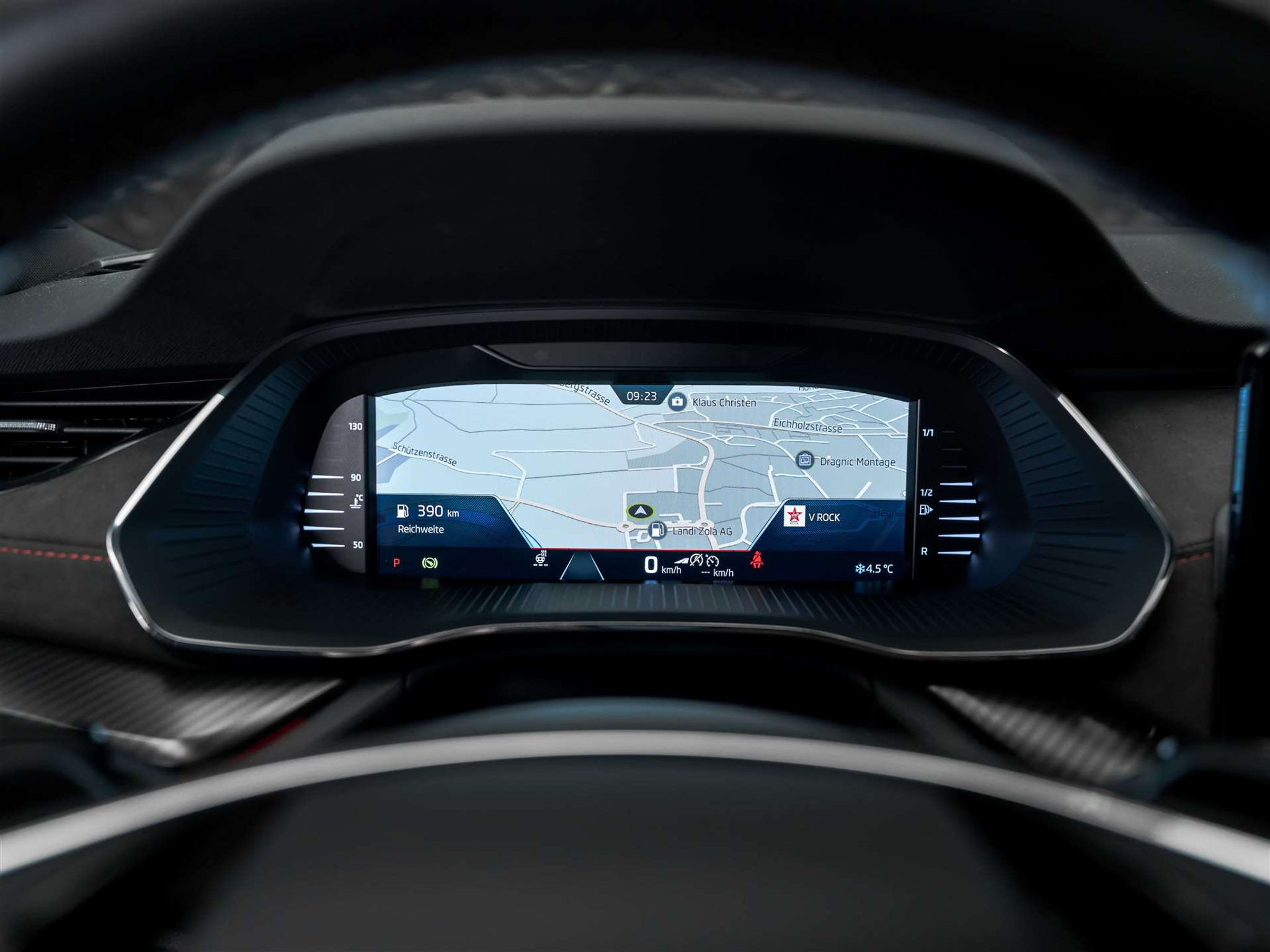 listing desktop thumbnail image 33