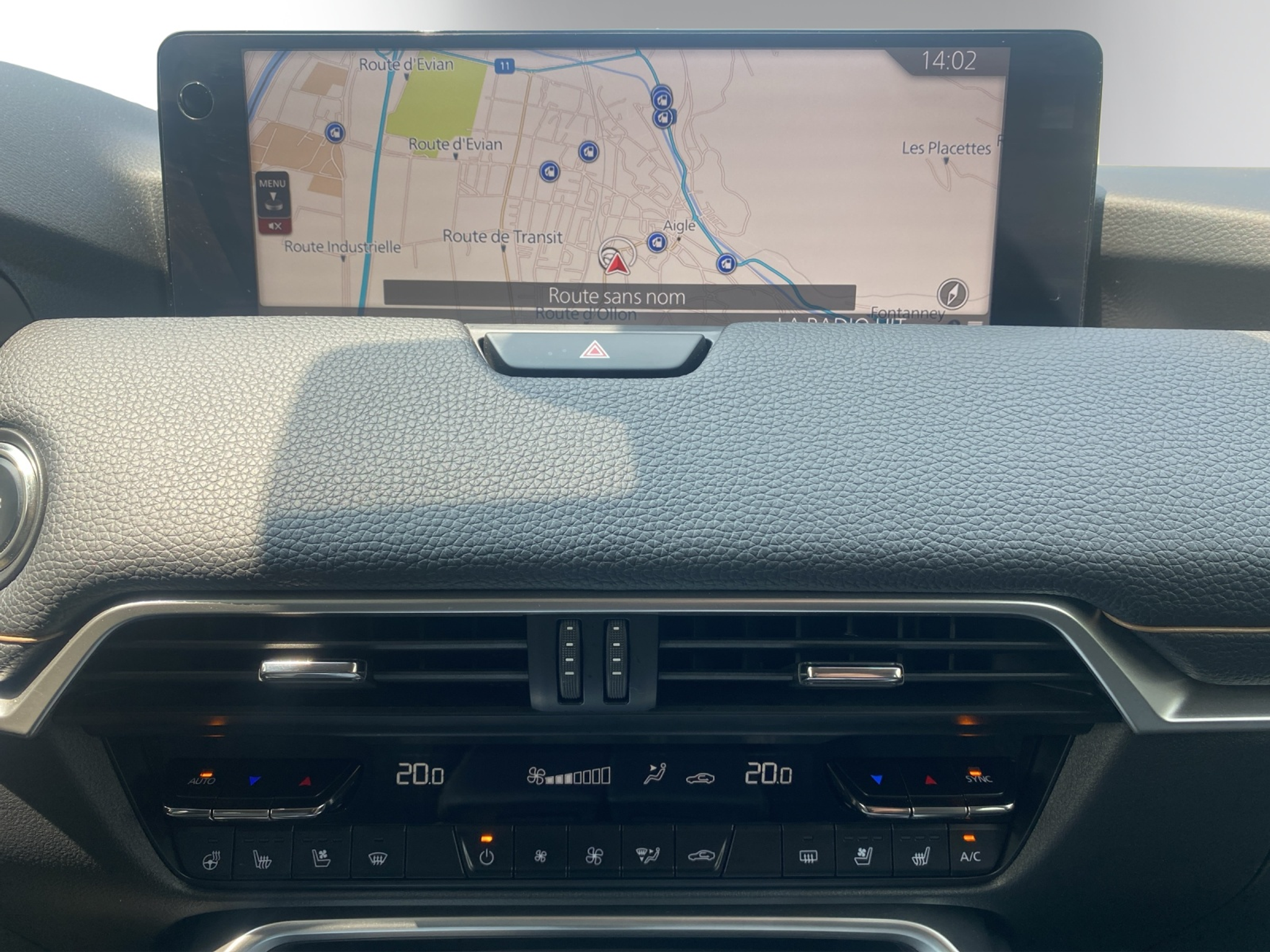 listing desktop thumbnail image 10