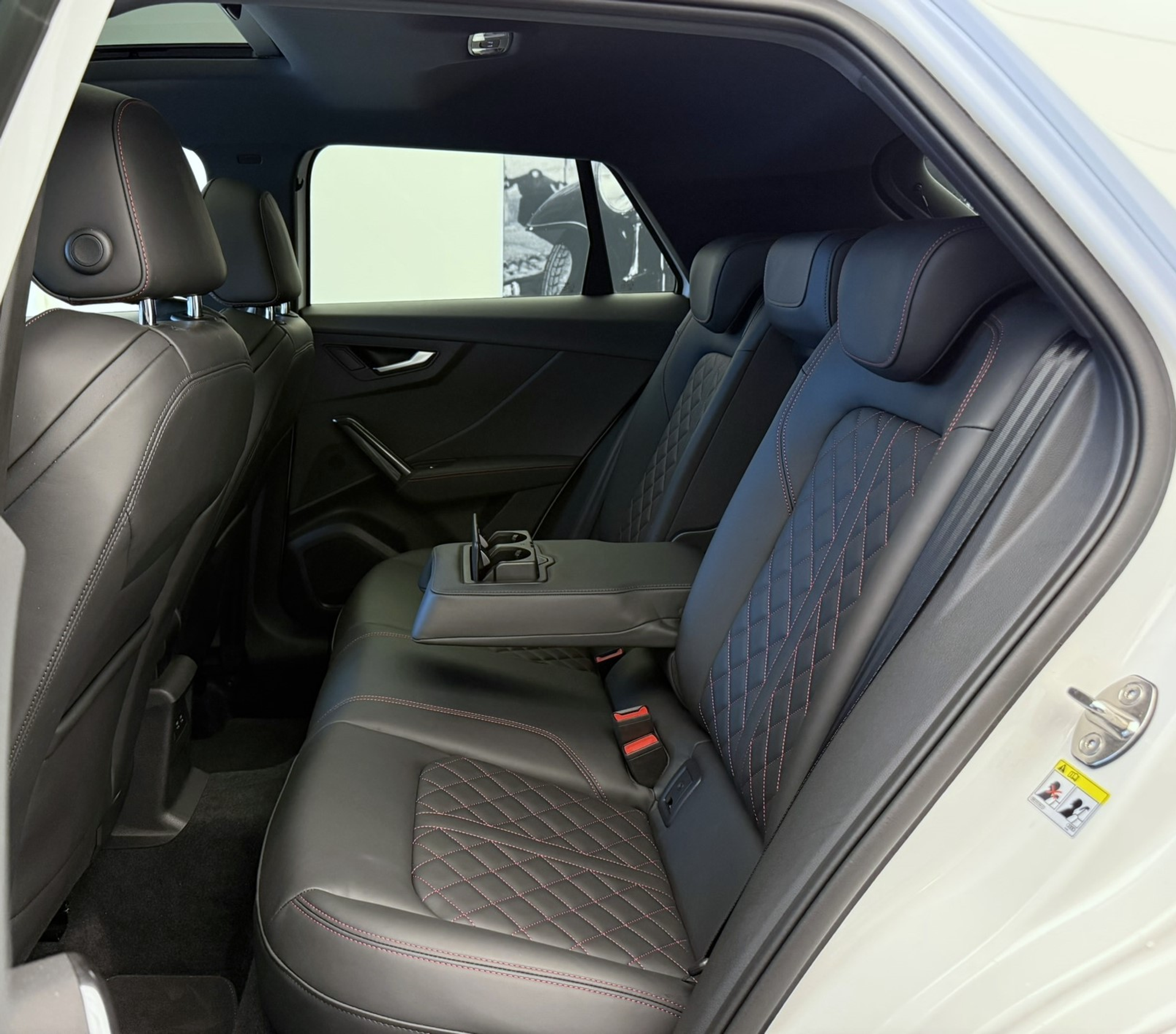 listing desktop thumbnail image 22