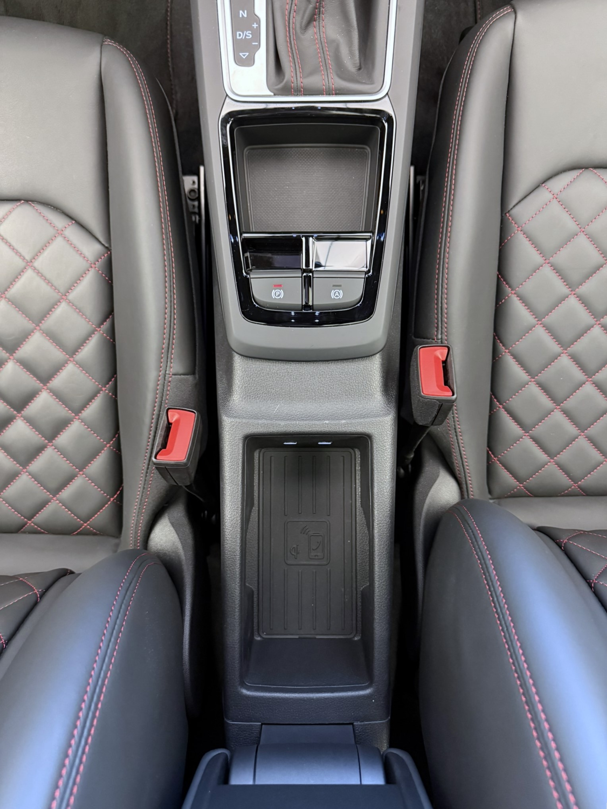 listing desktop thumbnail image 12