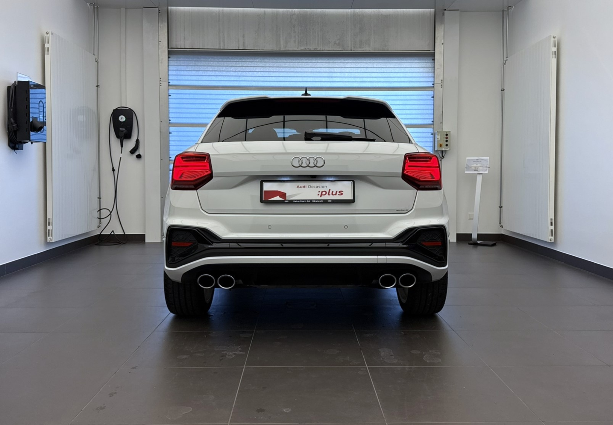 listing desktop thumbnail image 27