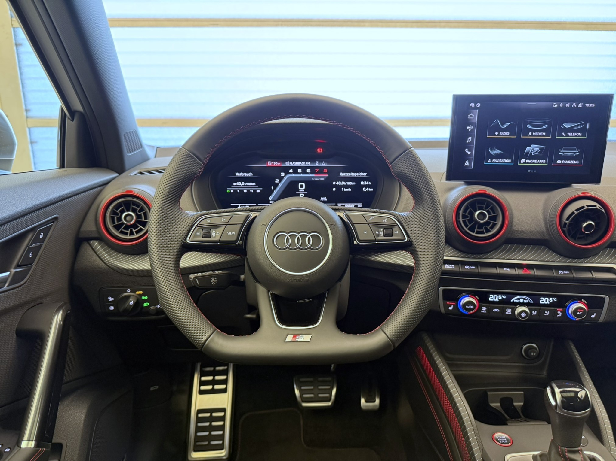 listing desktop thumbnail image 8