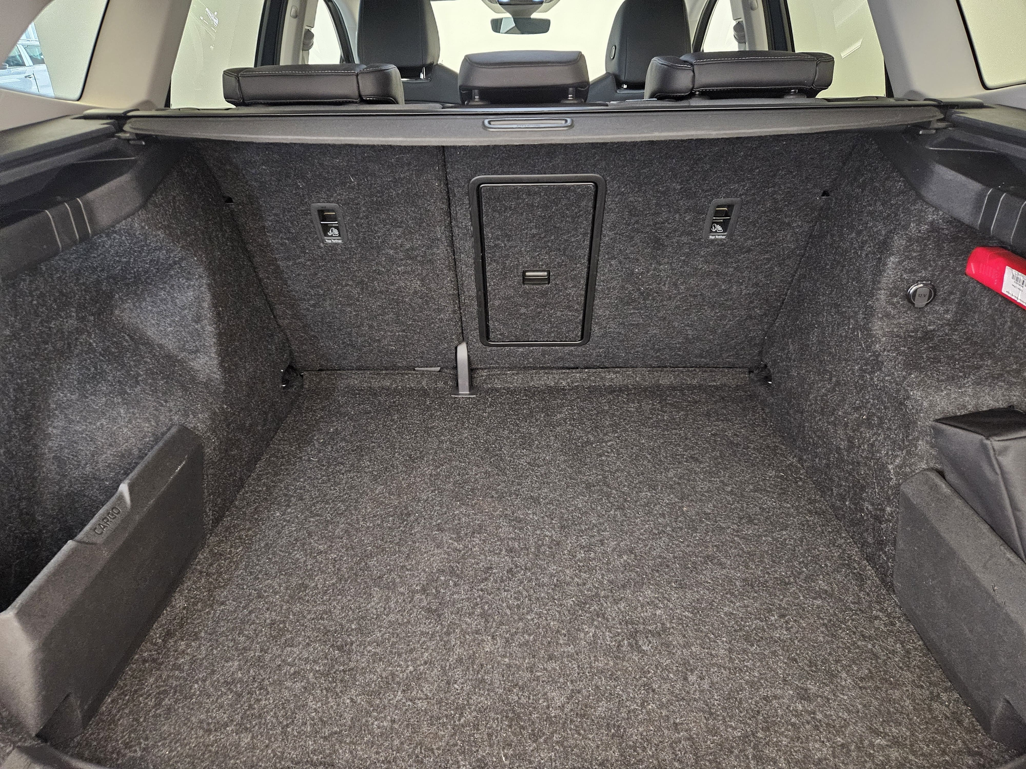 listing desktop thumbnail image 14