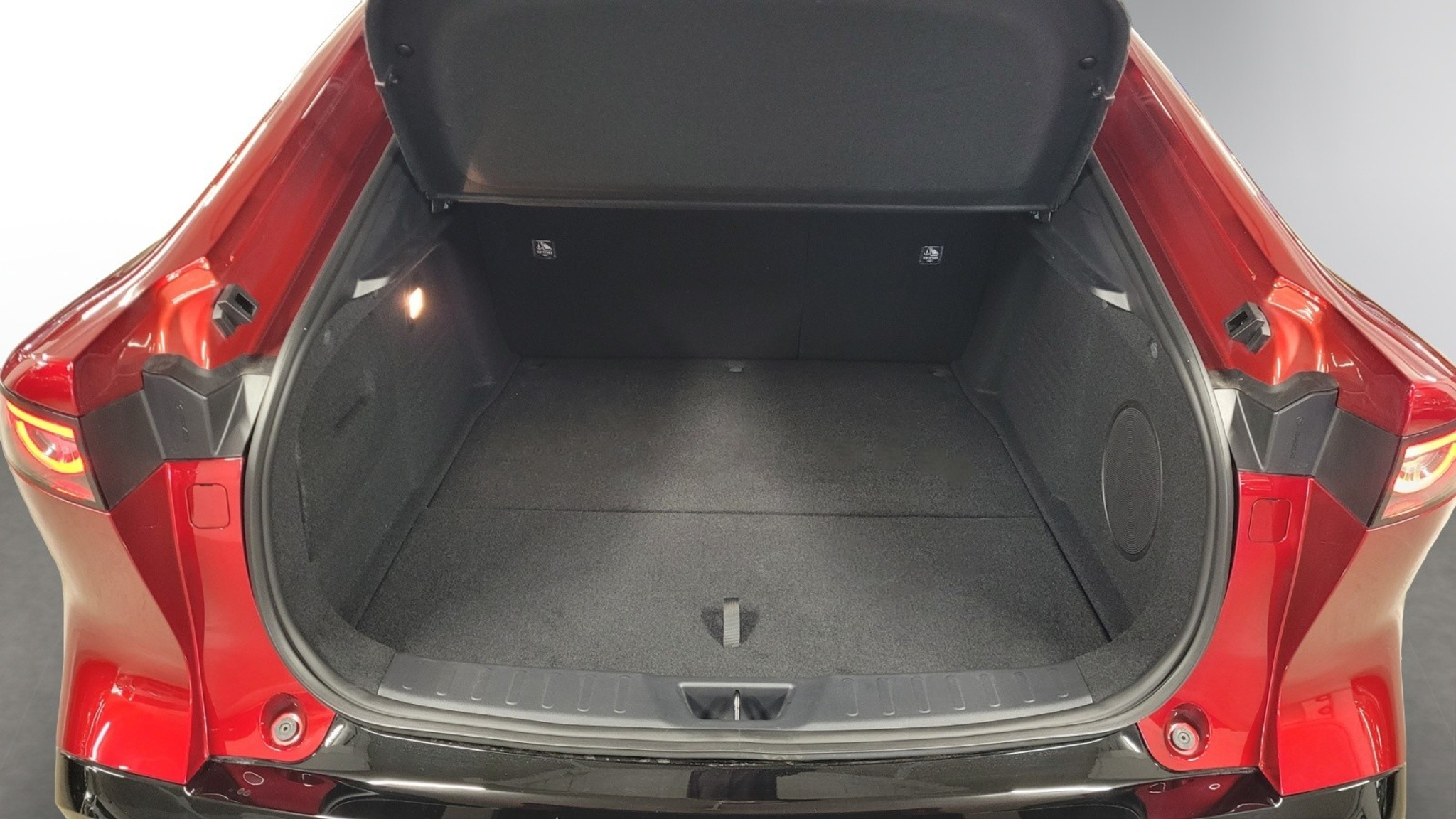 listing desktop thumbnail image 9