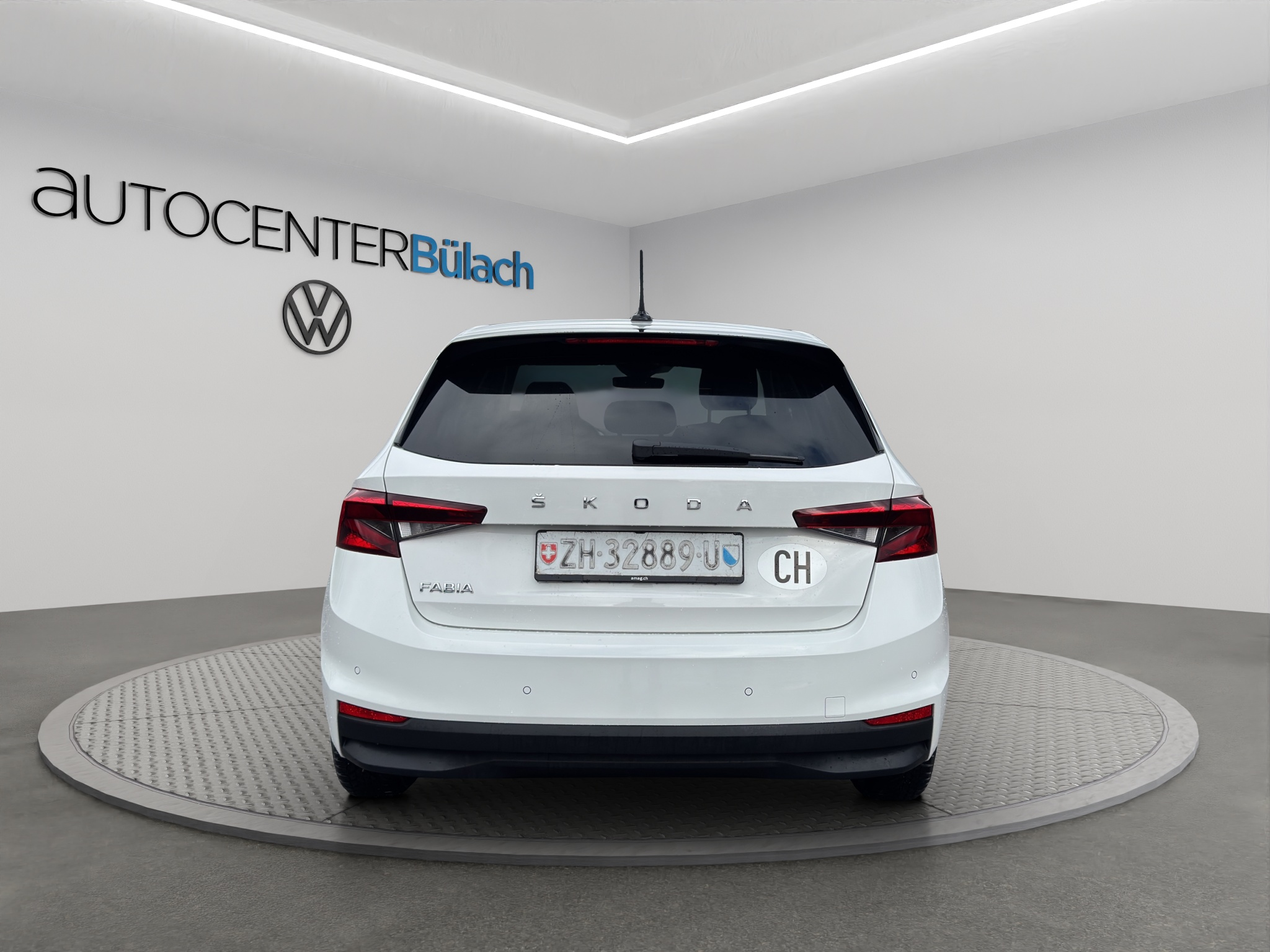 listing desktop thumbnail image 5