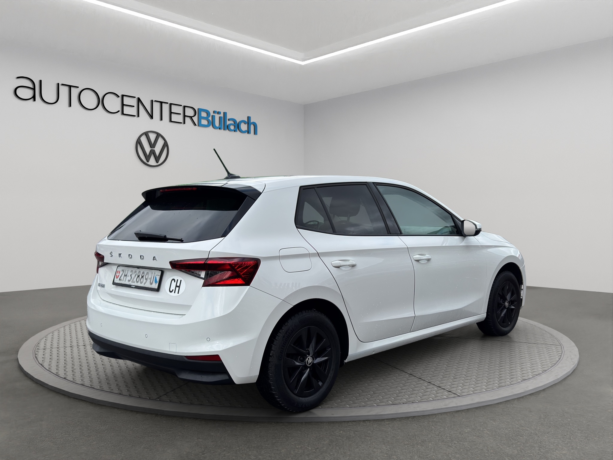 listing desktop thumbnail image 4