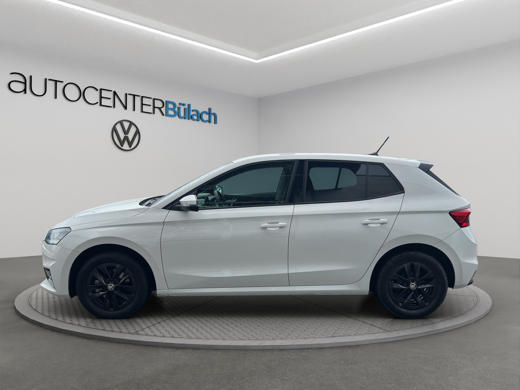 listing desktop thumbnail image 7