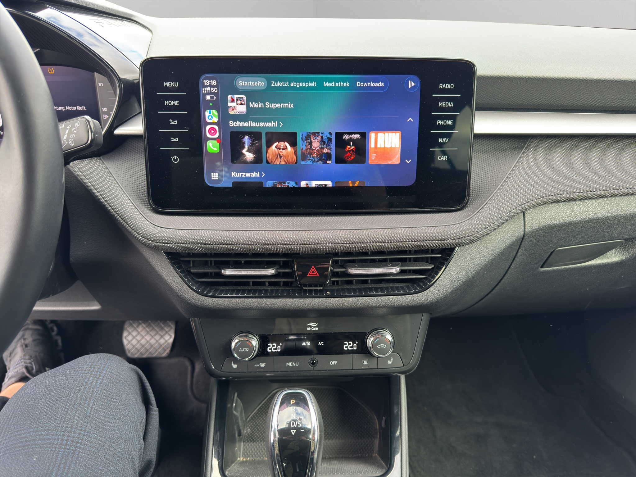 listing desktop thumbnail image 10