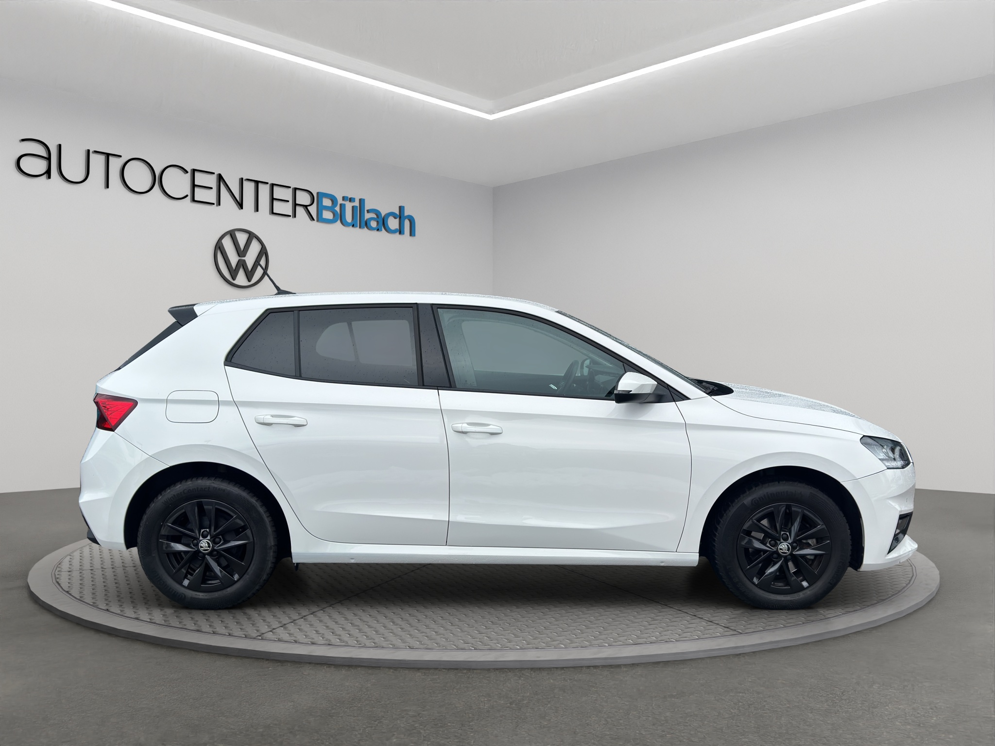 listing desktop thumbnail image 3