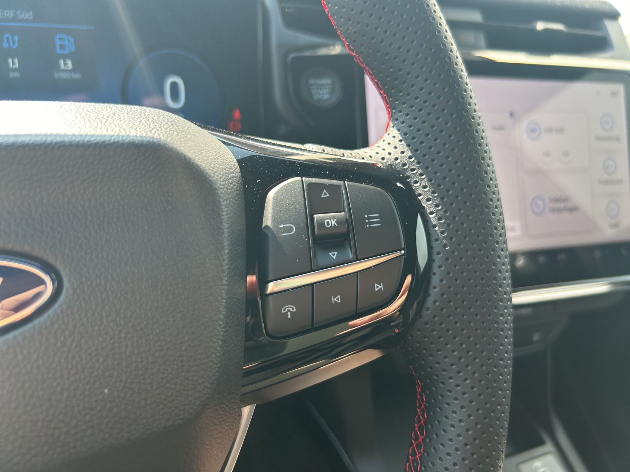 listing desktop thumbnail image 12