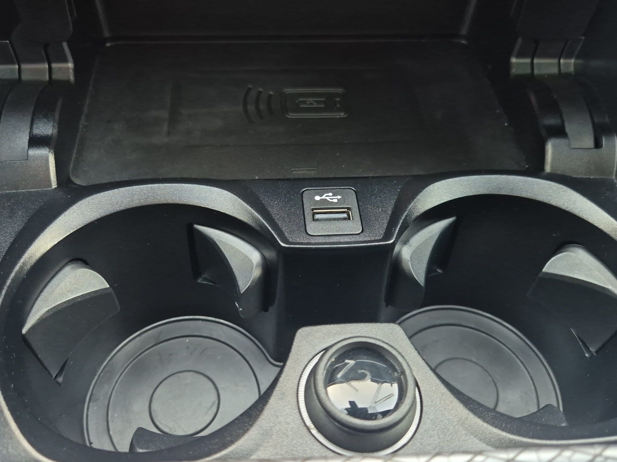 listing desktop thumbnail image 17