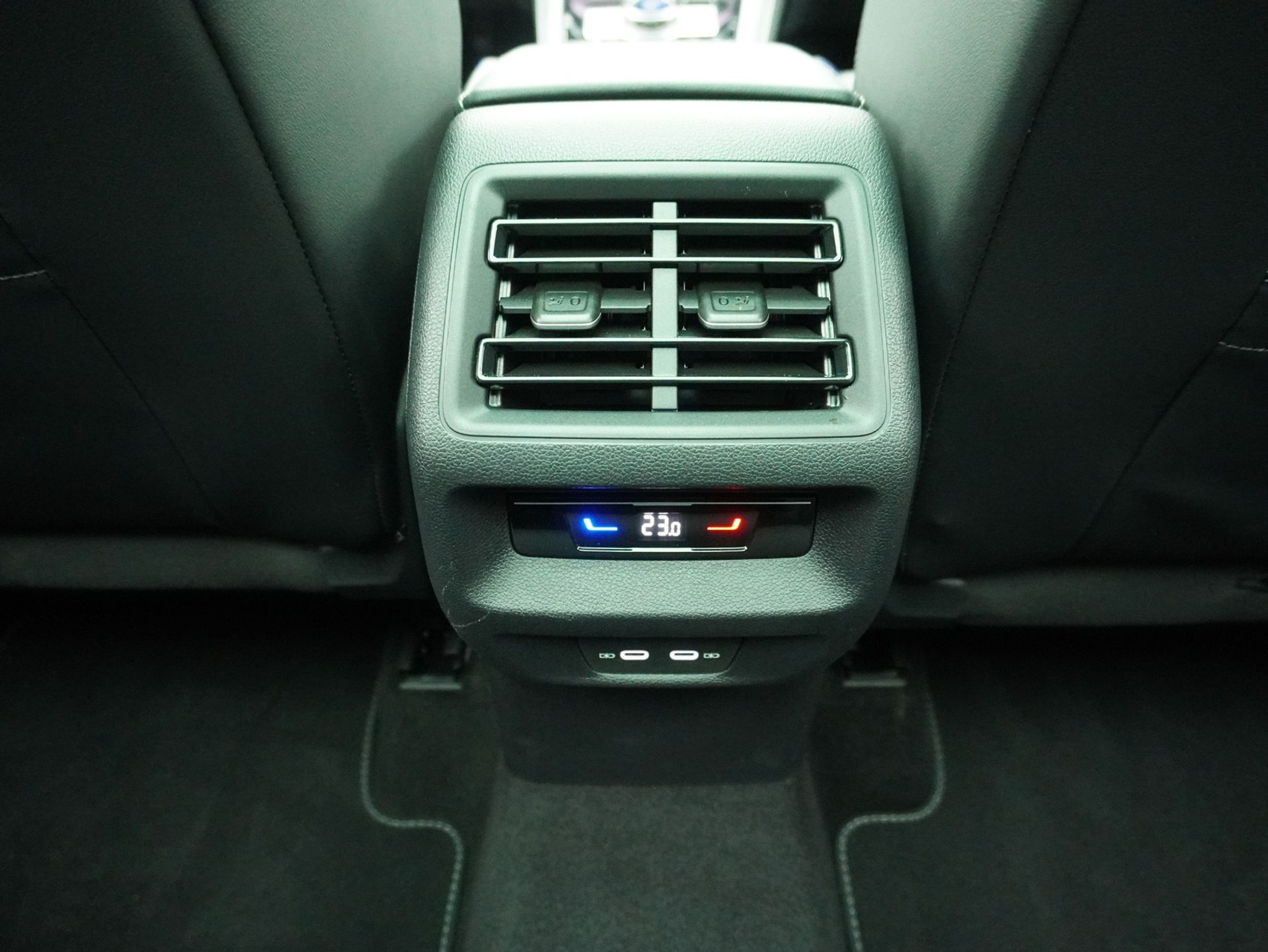 listing desktop thumbnail image 11