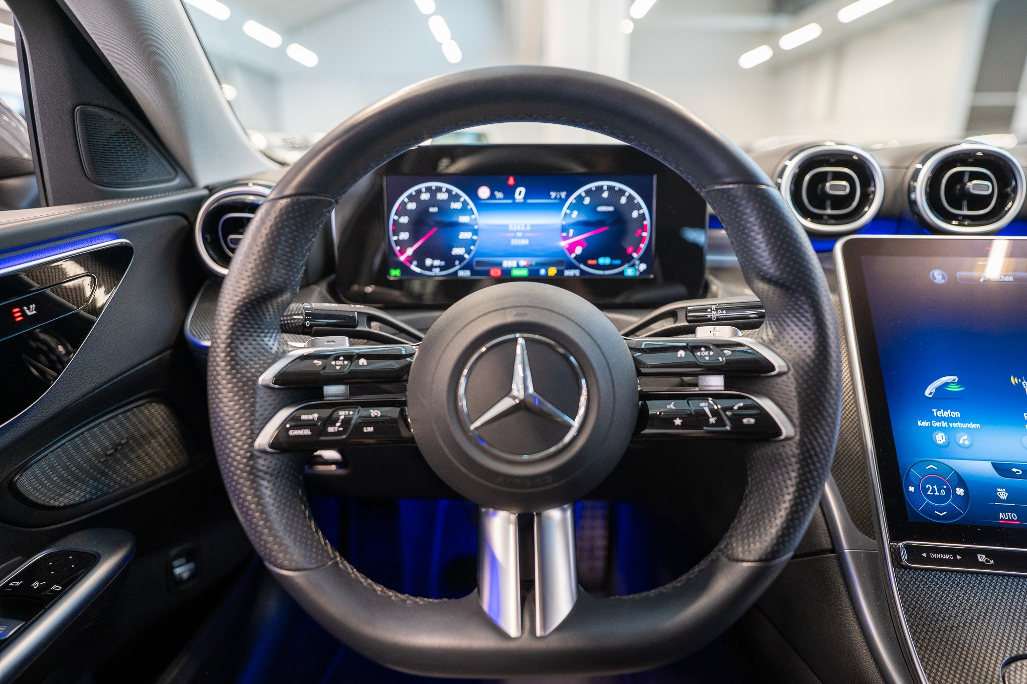 listing desktop thumbnail image 15