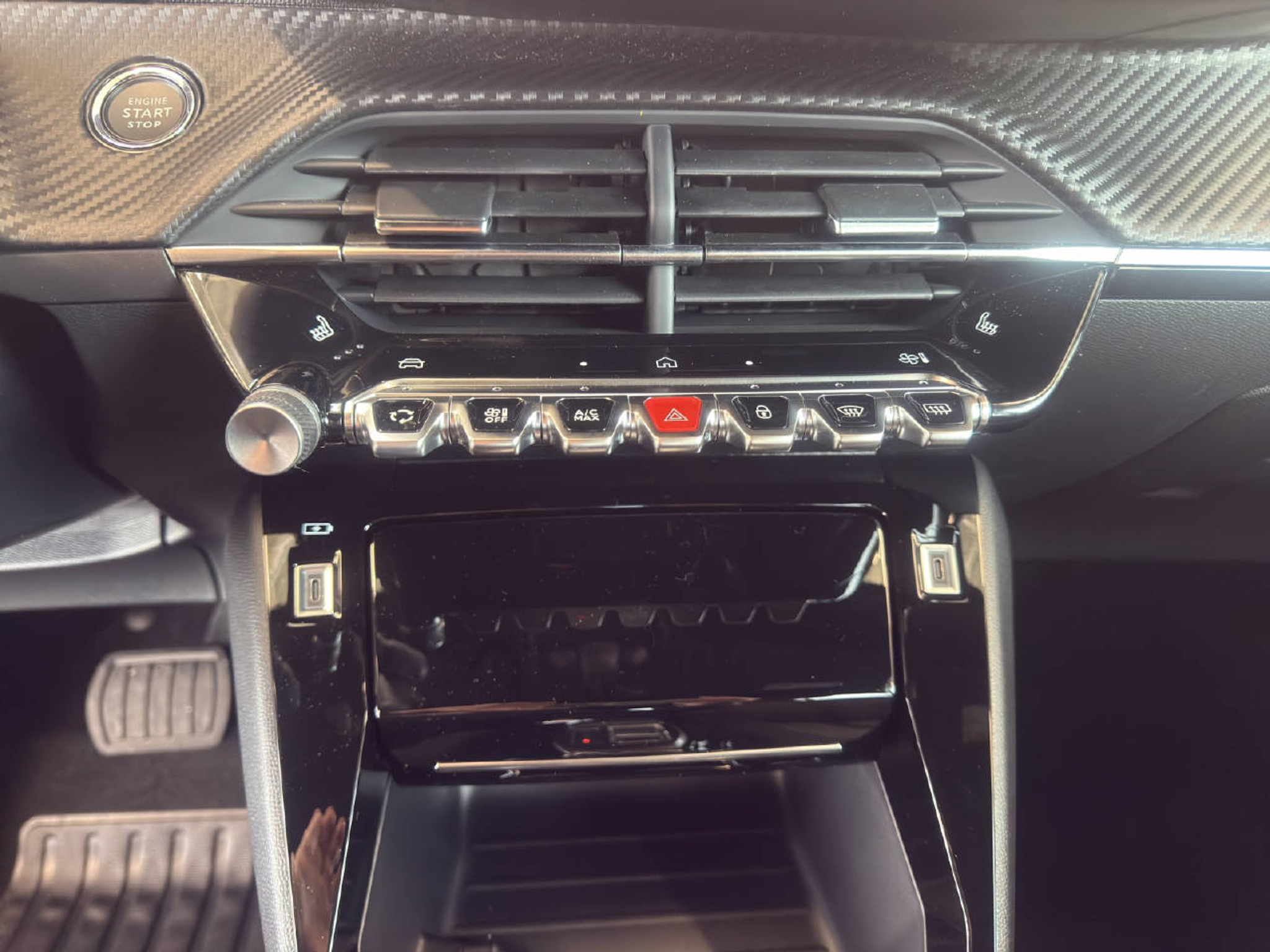 listing desktop thumbnail image 13