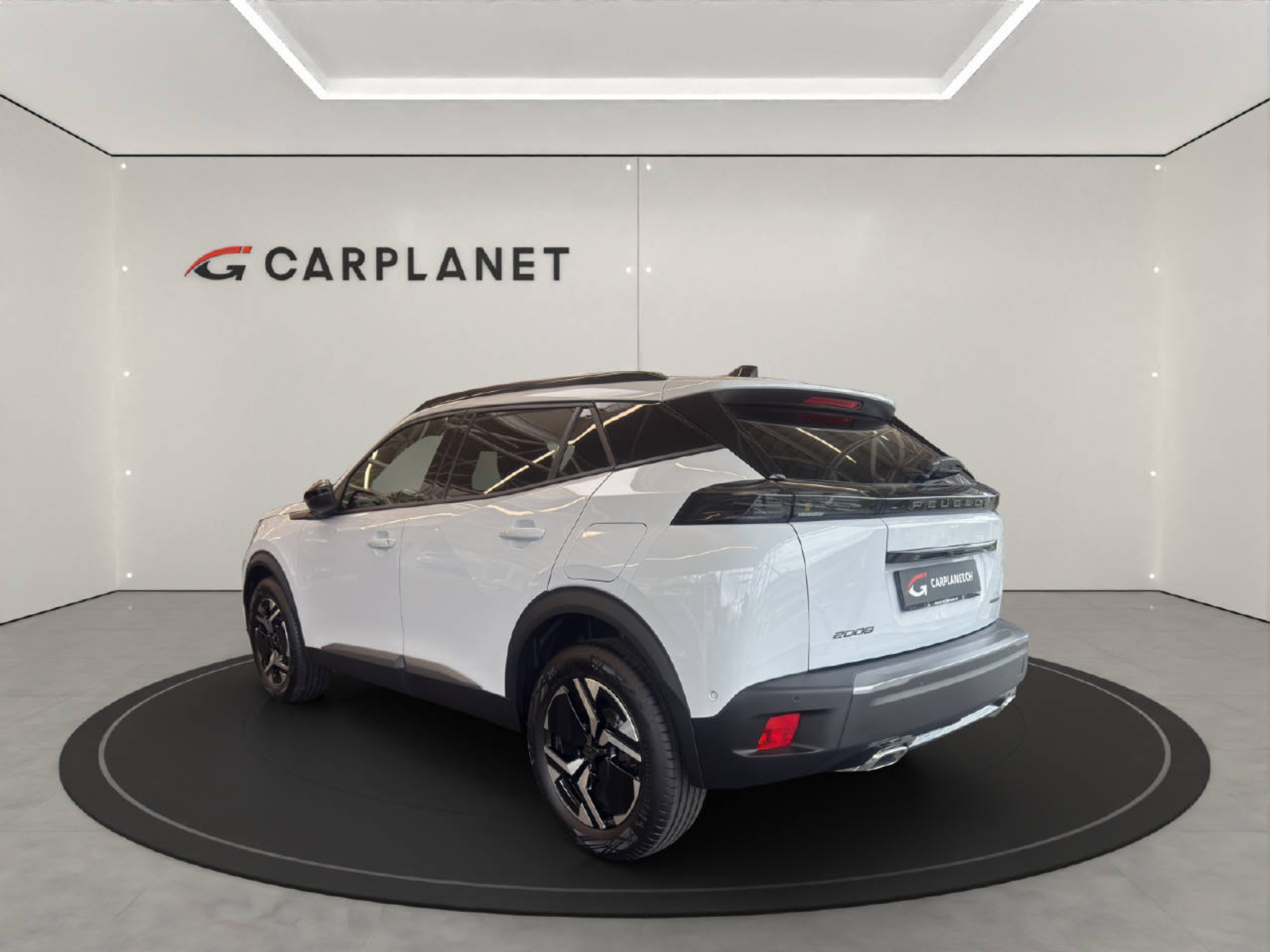 listing desktop thumbnail image 2