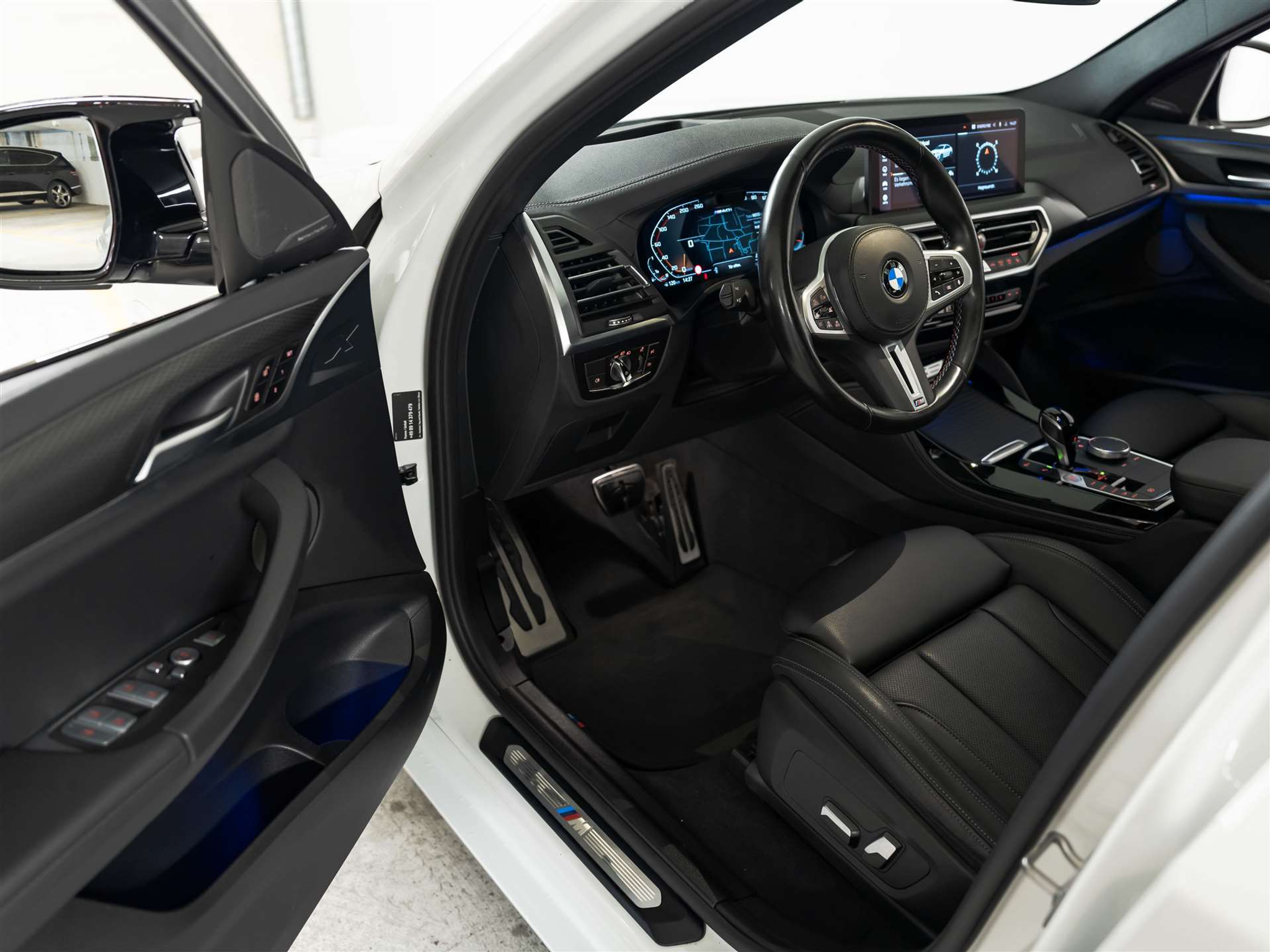 listing desktop thumbnail image 8