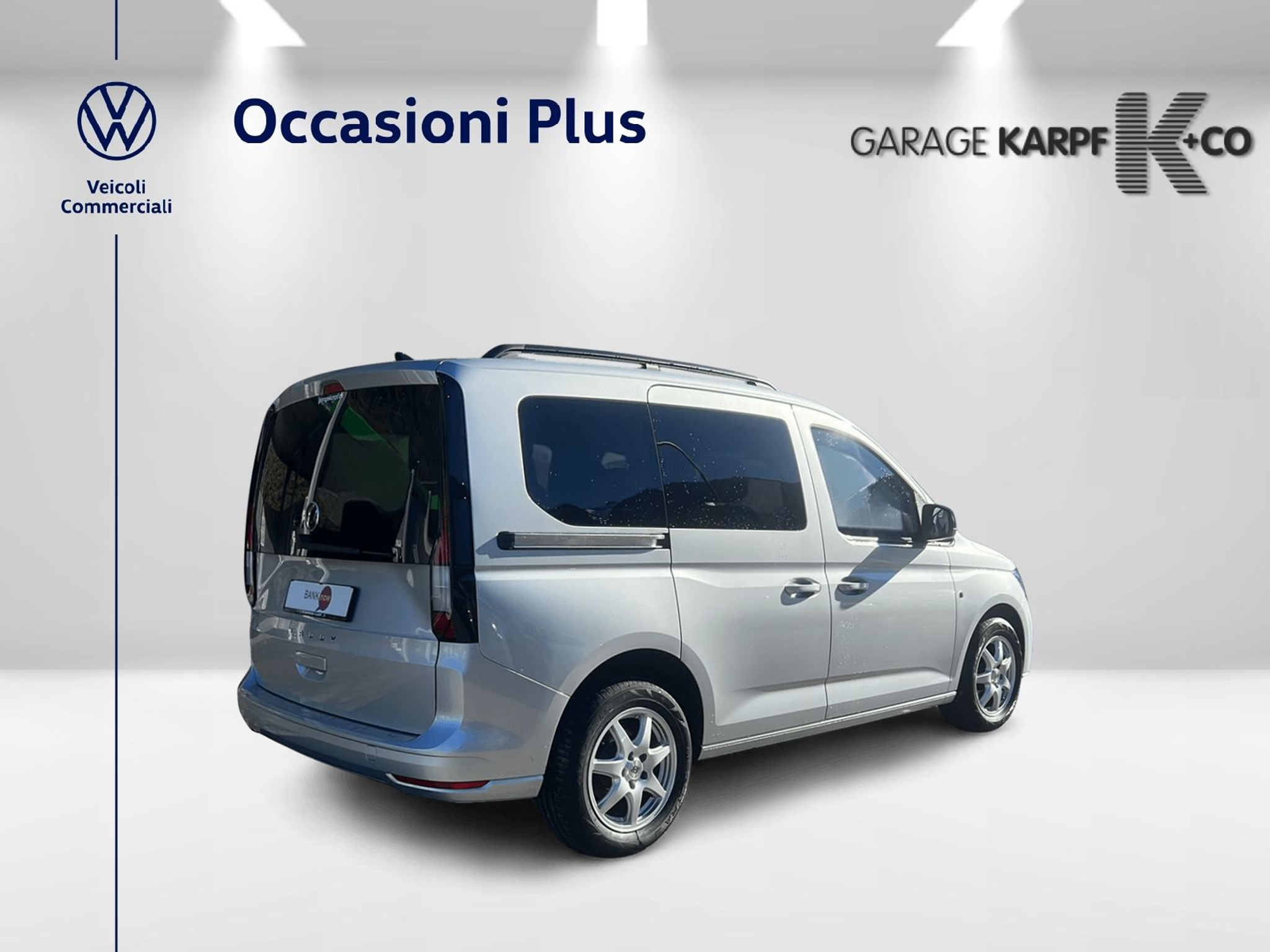 listing desktop thumbnail image 4