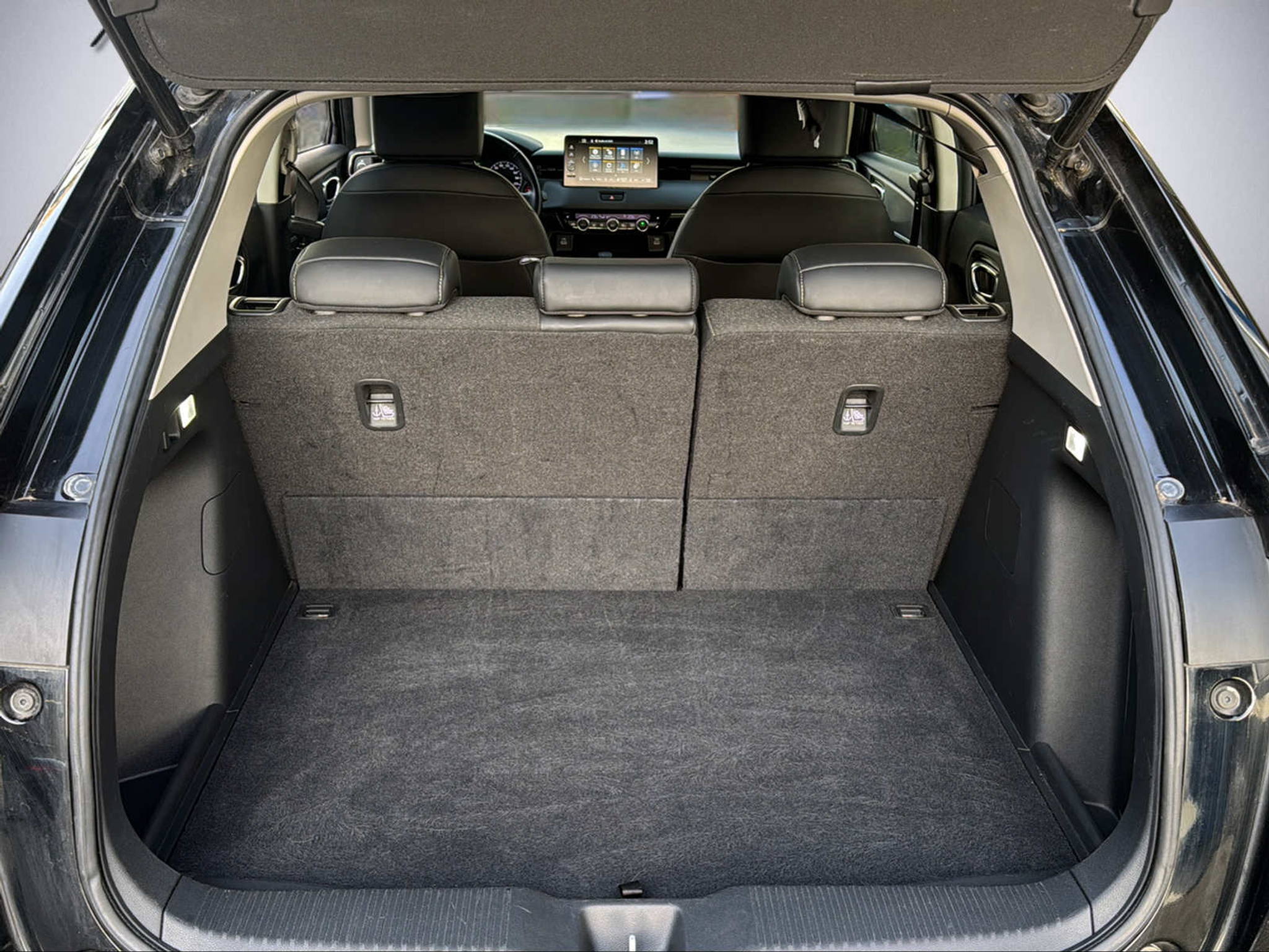 listing desktop thumbnail image 5