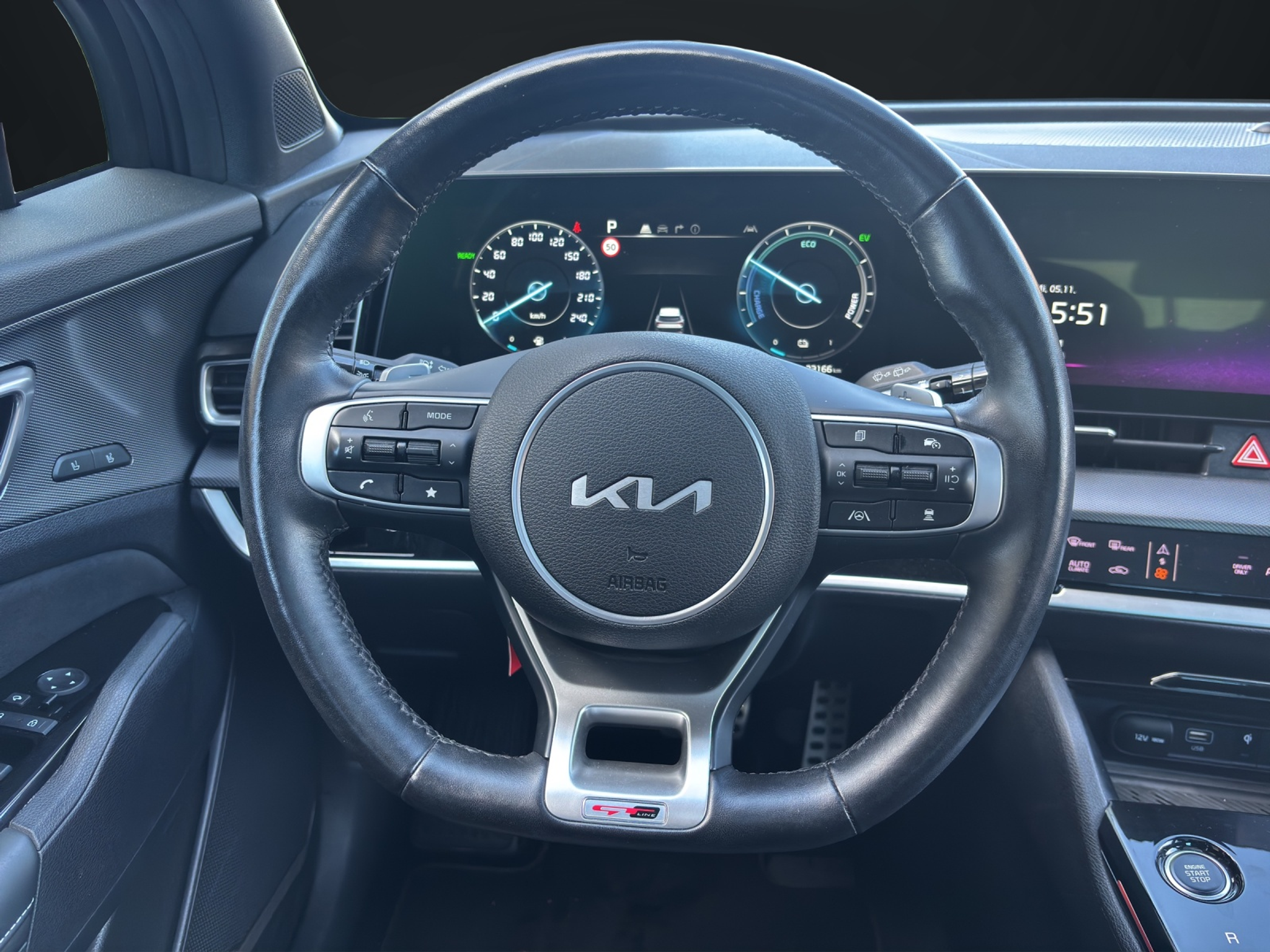 listing desktop thumbnail image 9