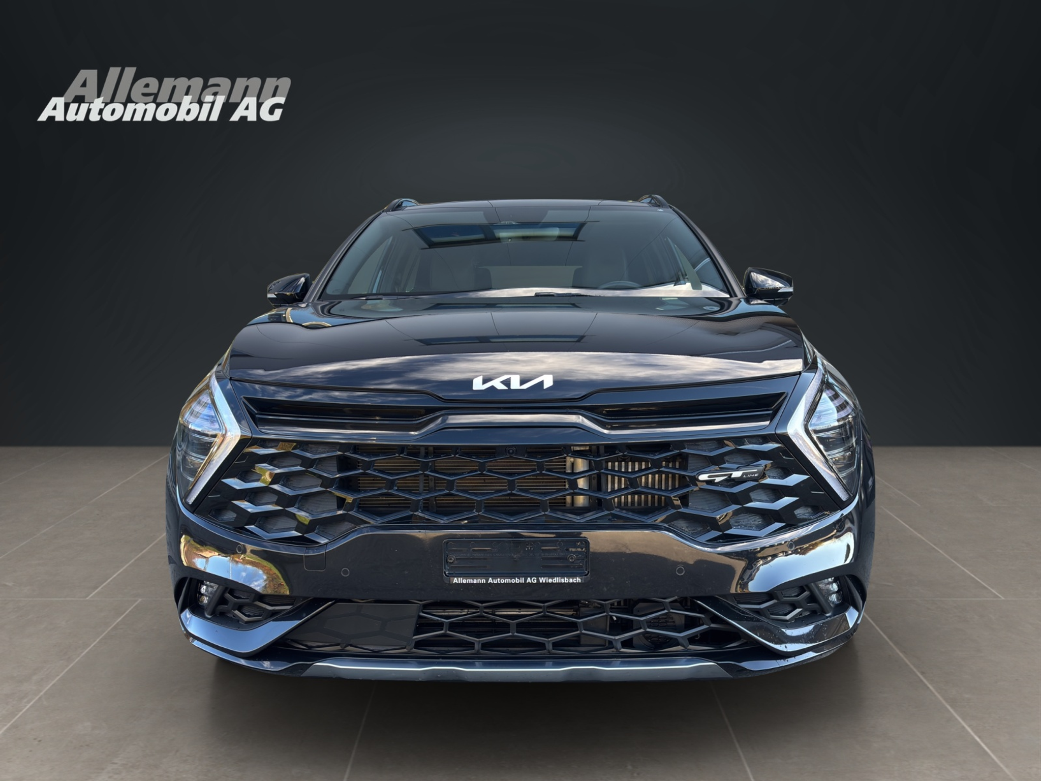 listing desktop thumbnail image 1