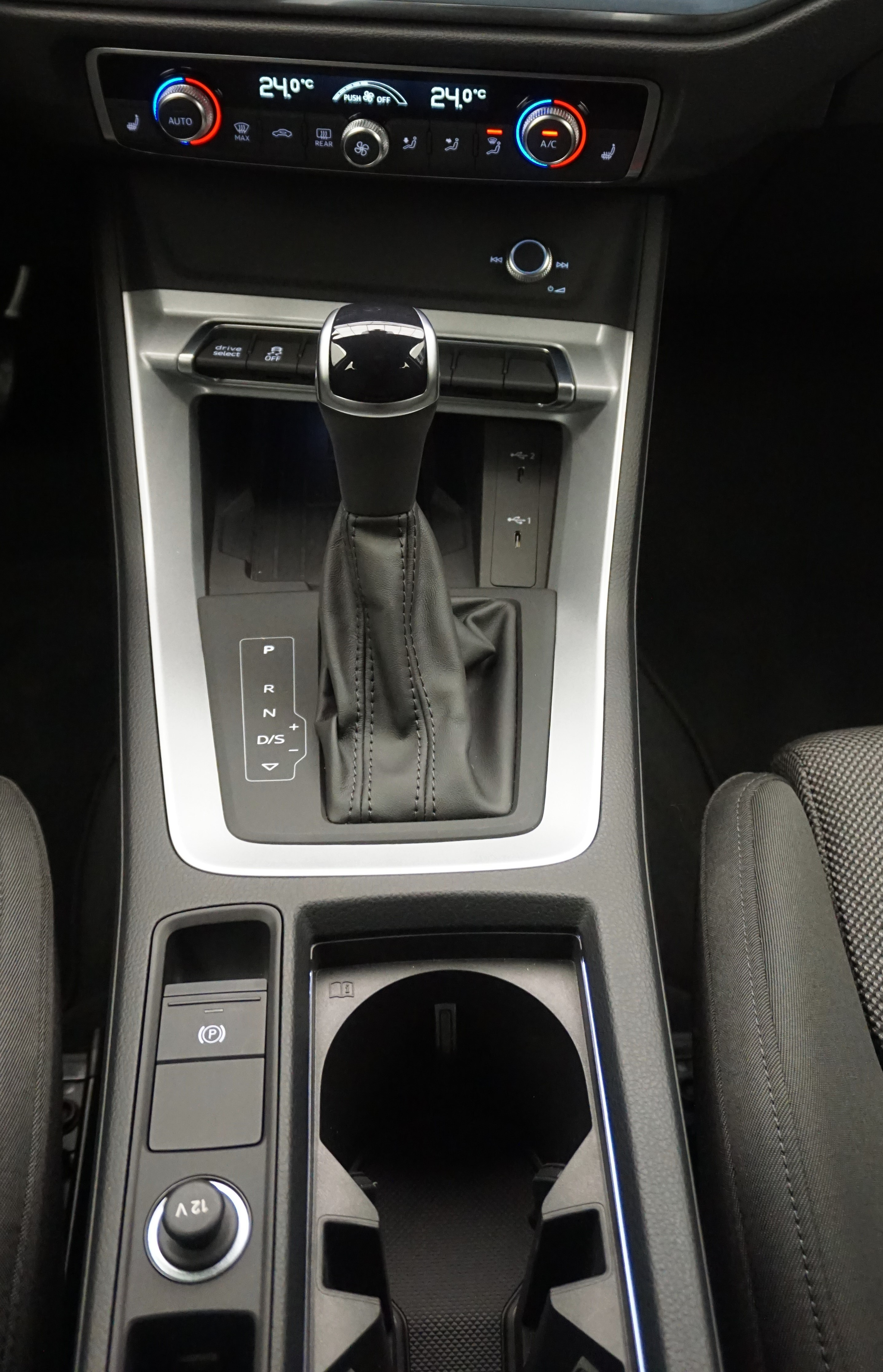 listing desktop thumbnail image 9