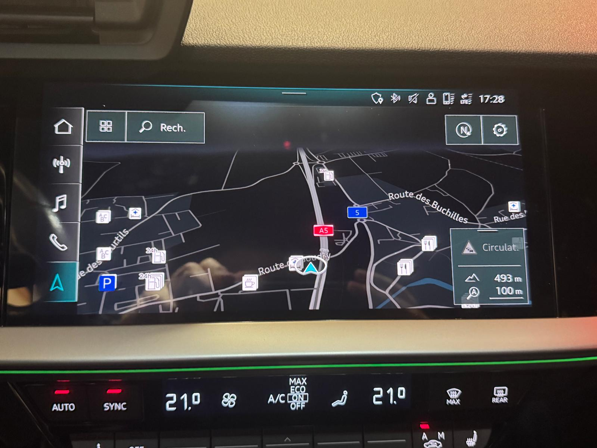 listing desktop thumbnail image 24